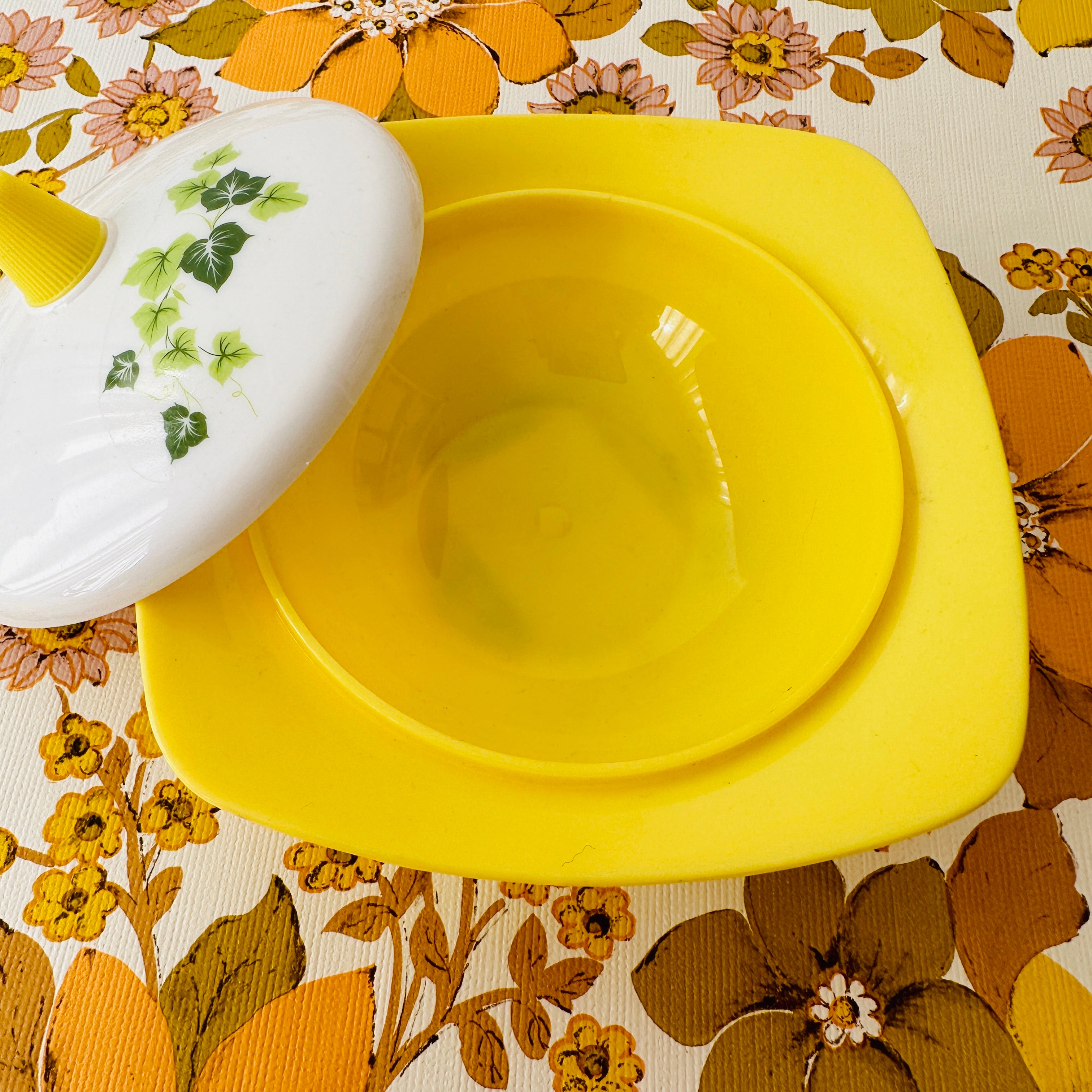 HOSTESS Vintage Yellow Floral Dish