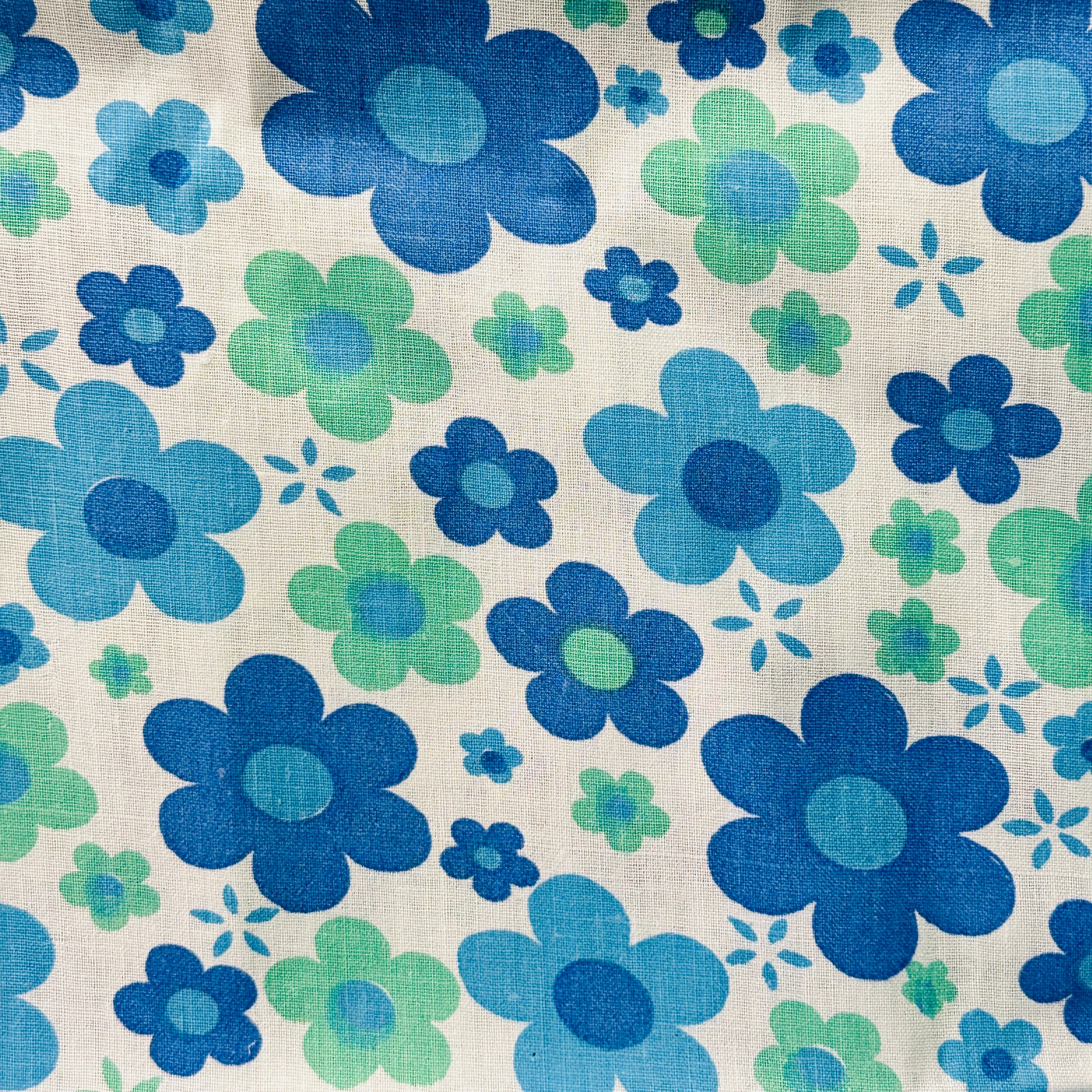 220cms Retro Blue Flower POWER Fabric Vintage