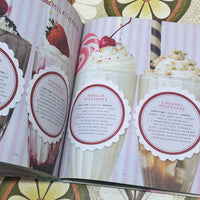 Retro Backing WOMEN's Weekly