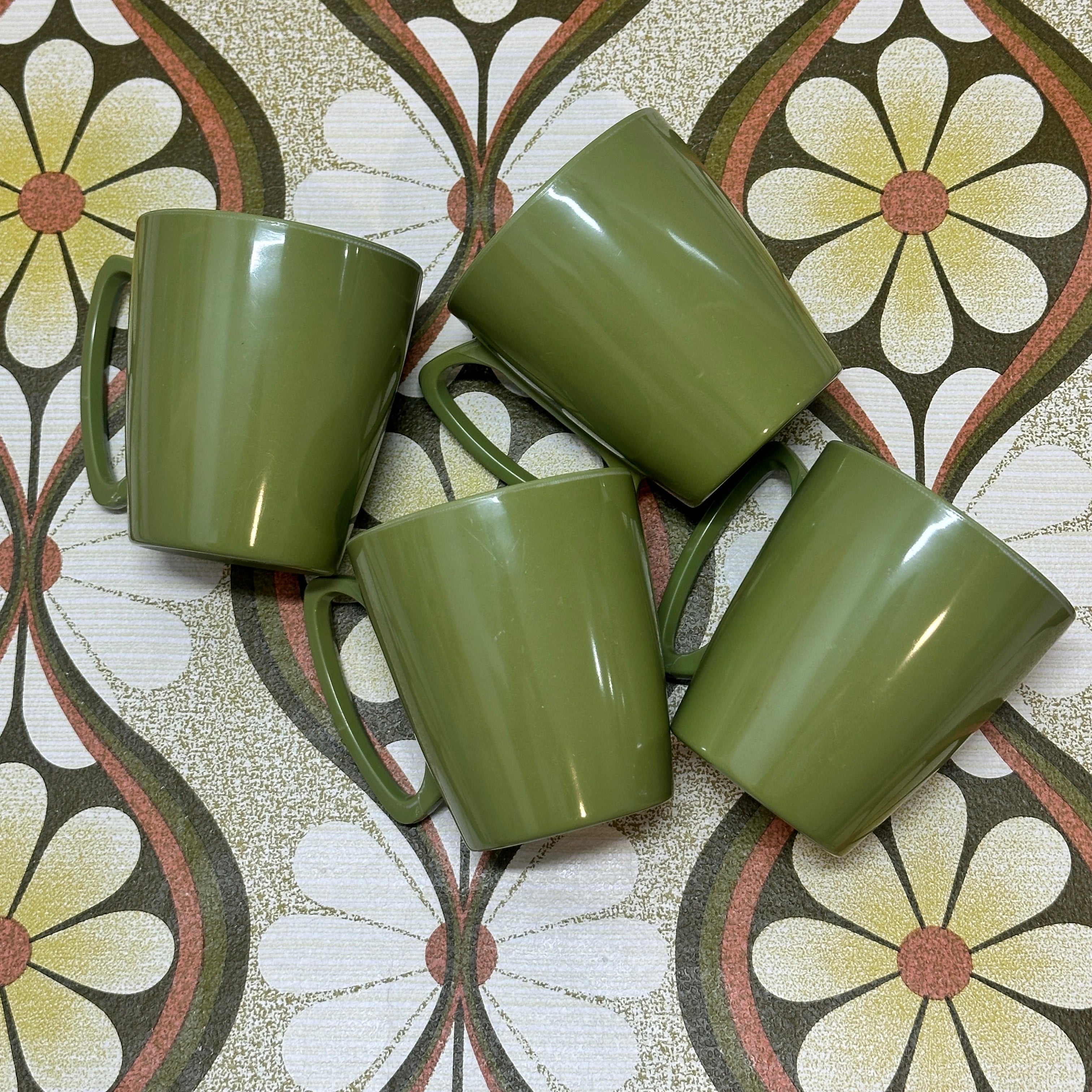 Retro Melmac Mugs Camping Caravan