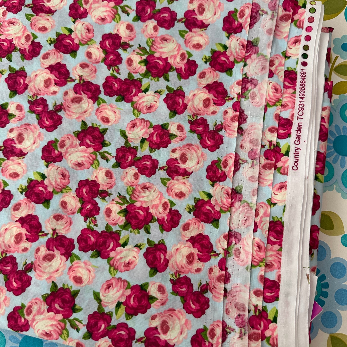 340cms Modern ROSES Vintage STYLE FLORAL Print