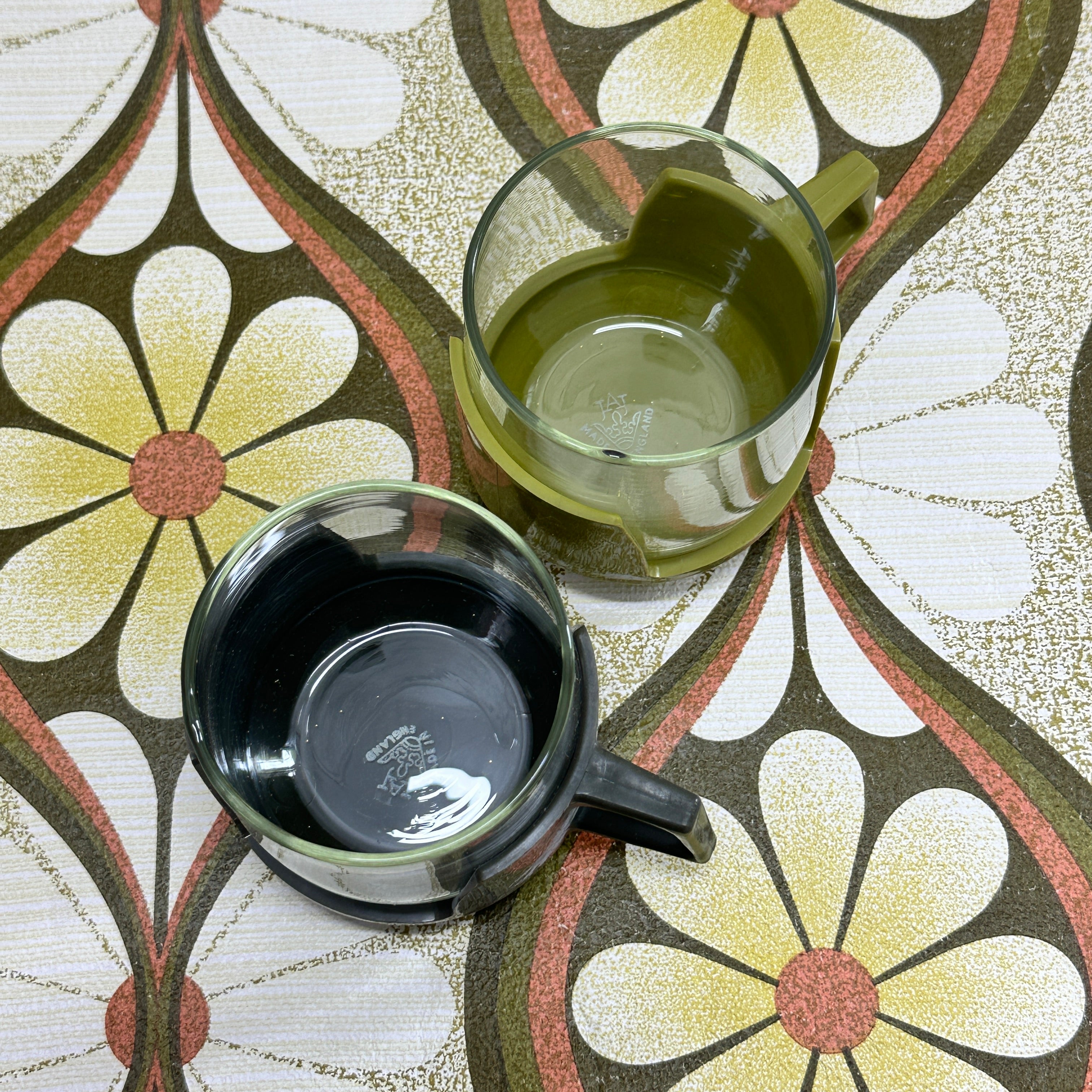 RETRO Pair JAJ Cups Mugs SOUP