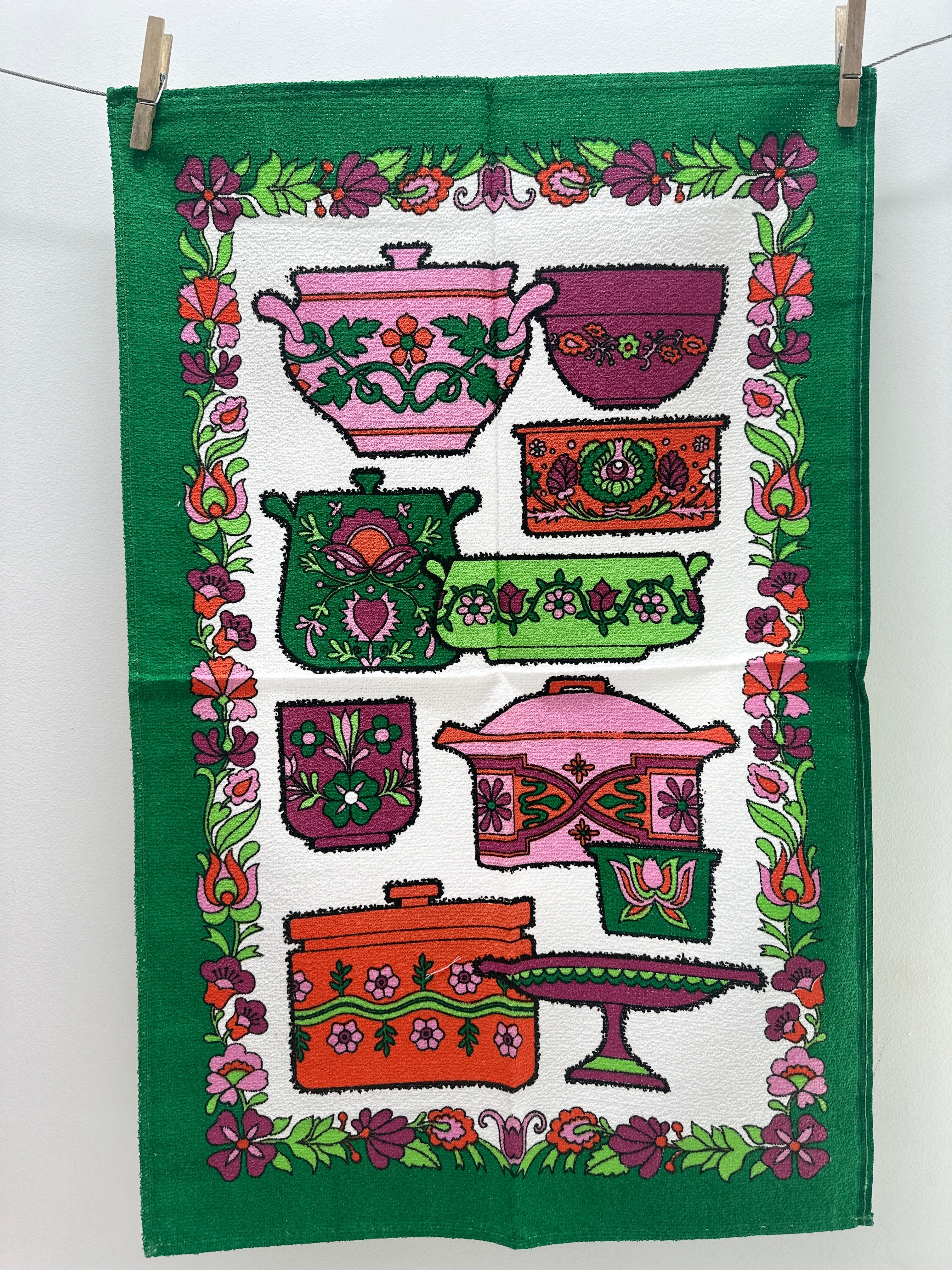 Vintage Tea Towel  Unused  Pyrex Cotton RETRO