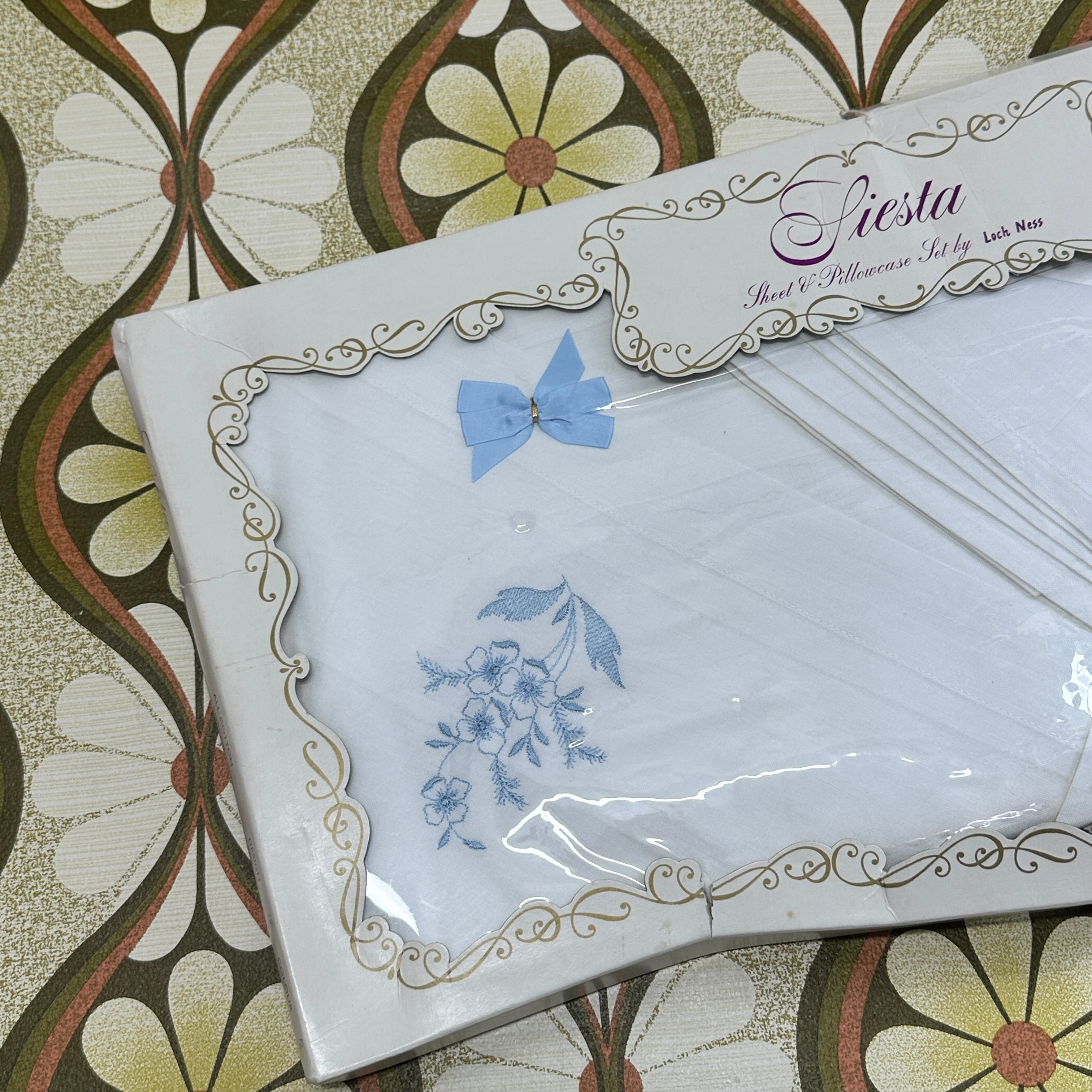Boxed Siesta Loch Ness Sheets