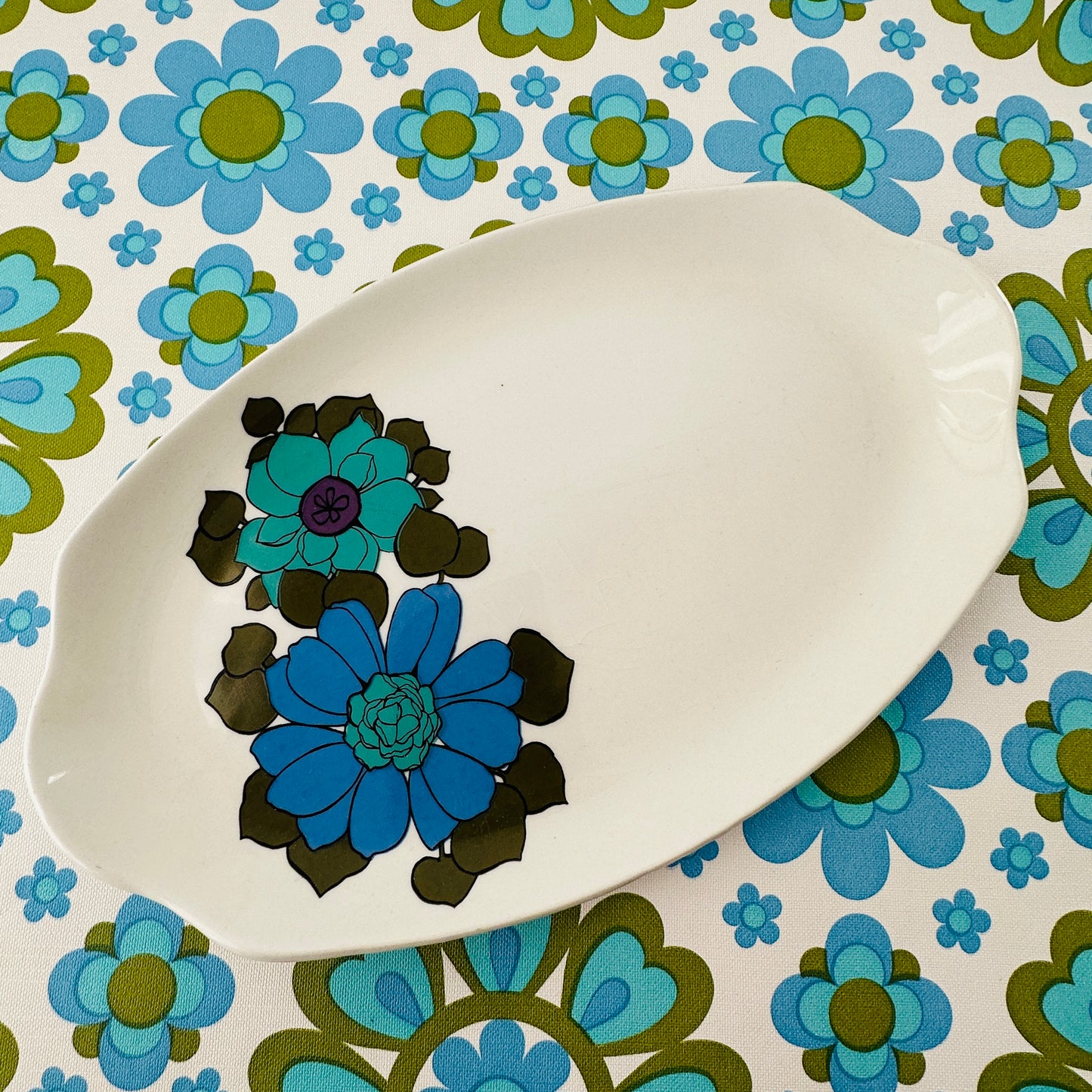 MYOTT Vintage Retro FLORAL Plate