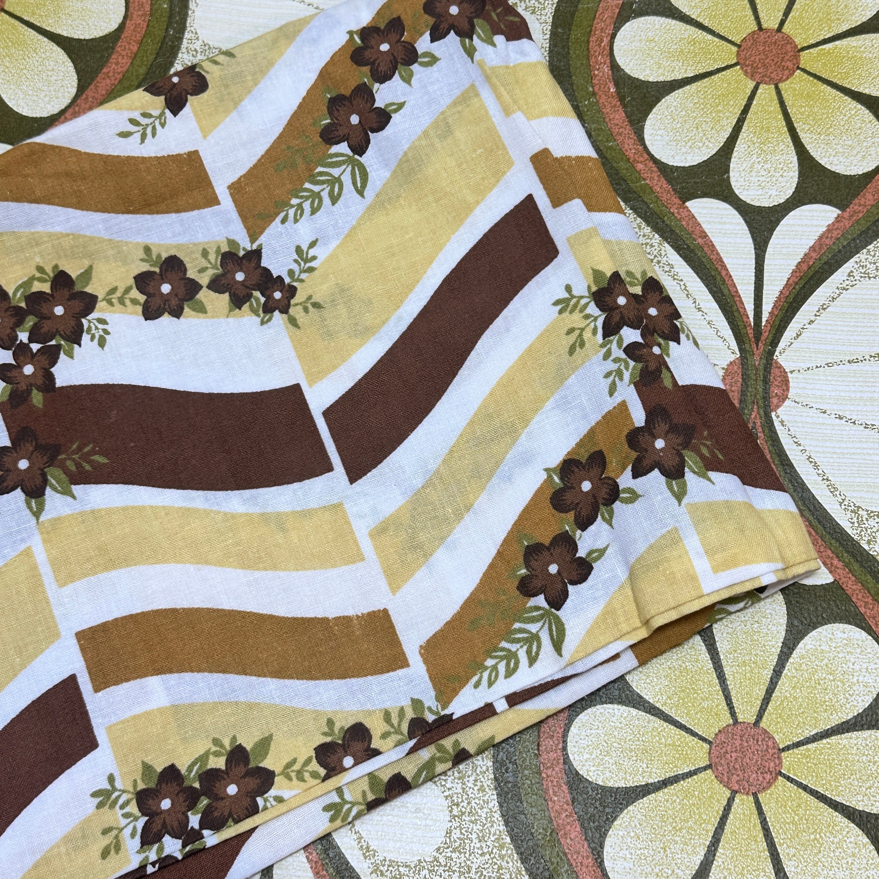 Crisp UNUSED Vintage Old Stock Cotton Pillow Case