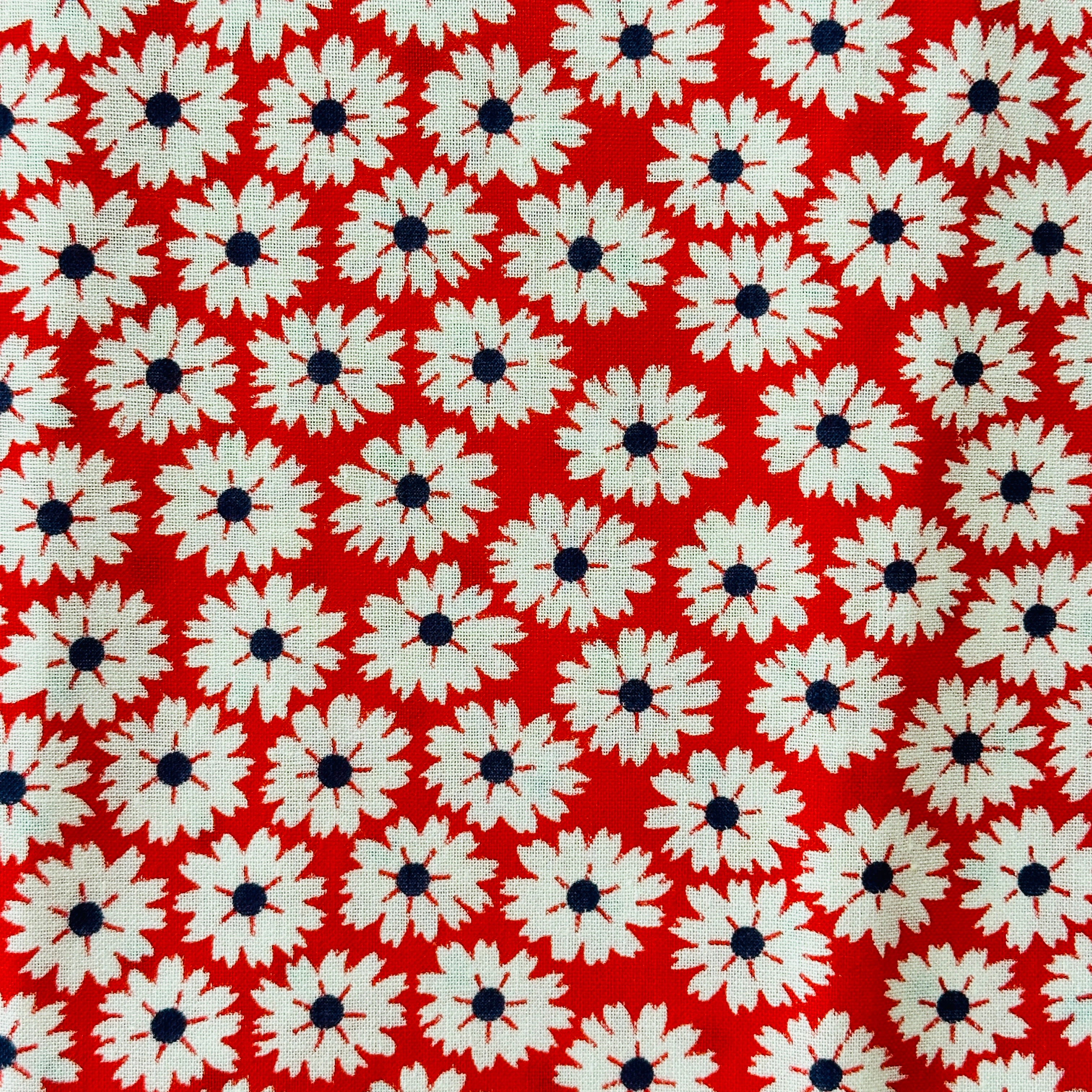 240cms Red & White Floral Fabric LOVELY Vintage