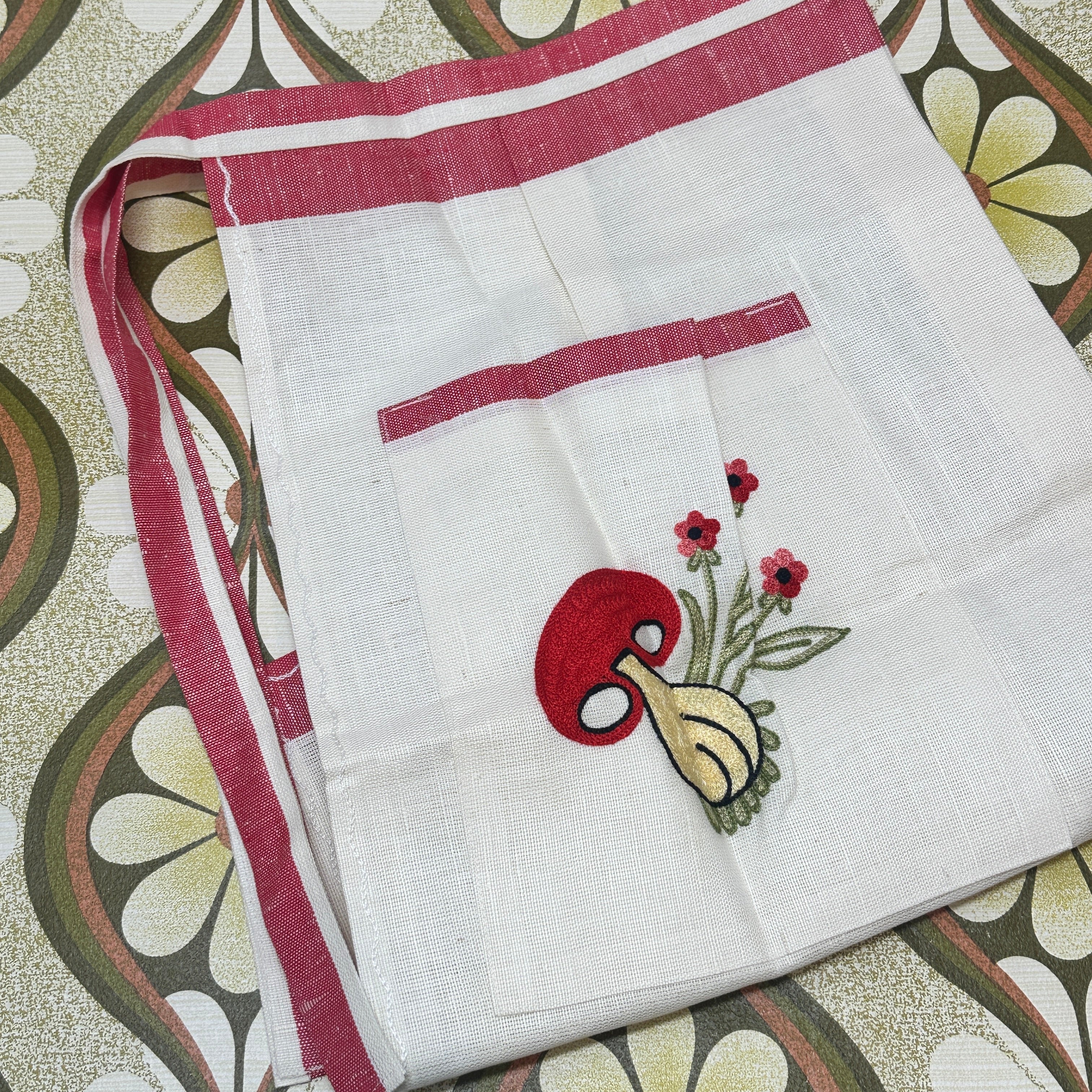 Brand New Mushroom Apron EMBROIDERED