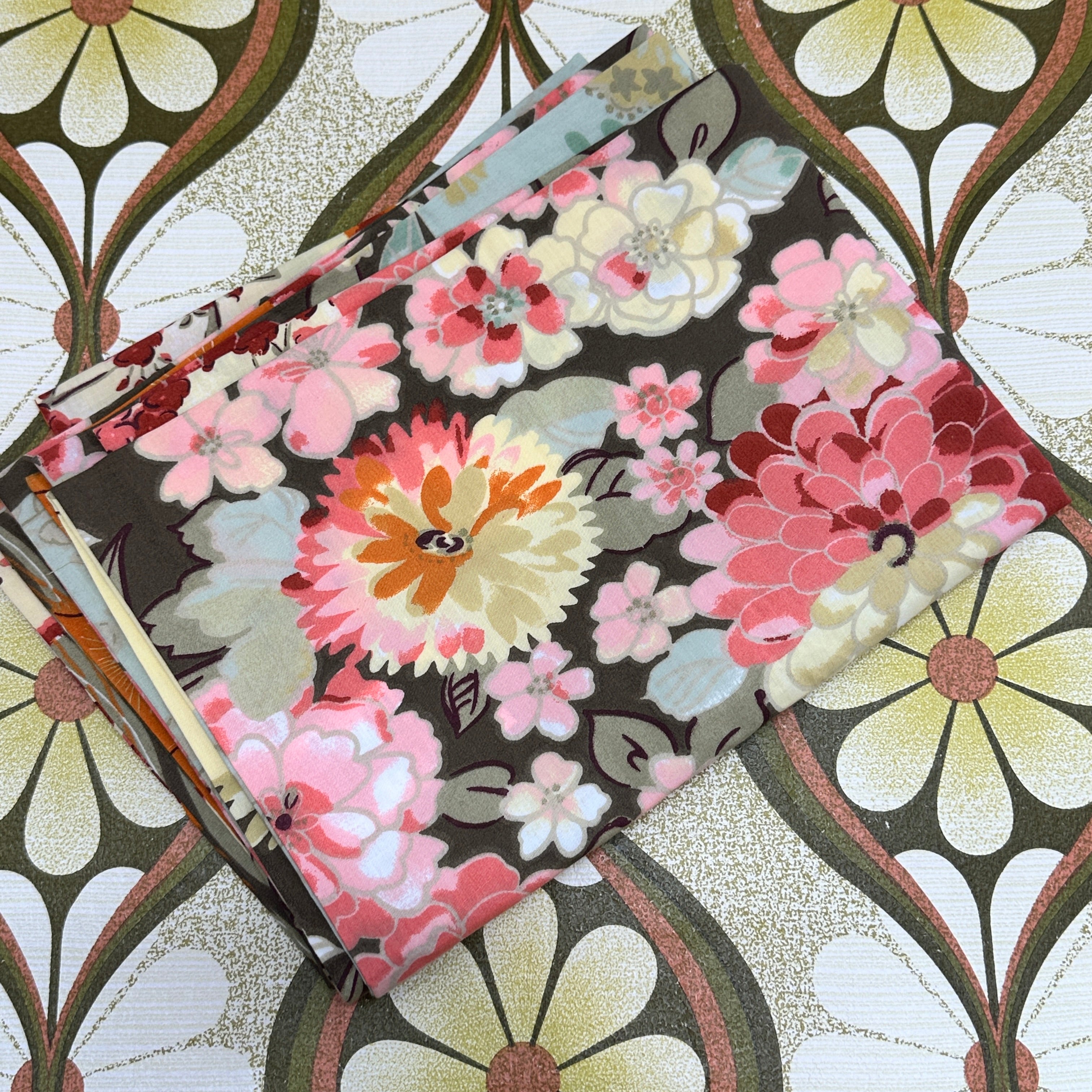 BRAND New Pair Pillow Cases