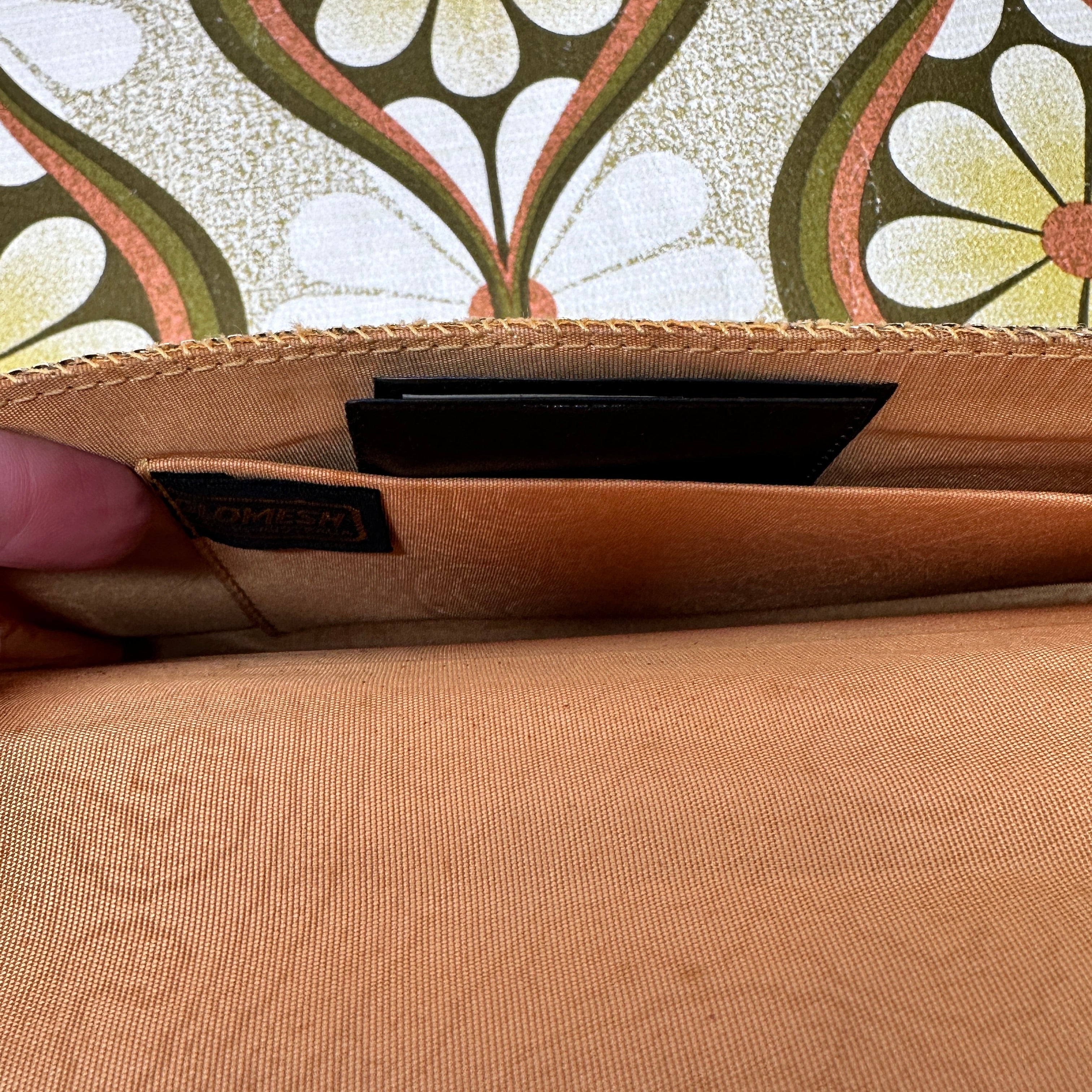 UNIQUE Vintage Gold Glomesh Handbag