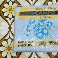 Single Vintage Sheet Cotton CAMEO Set W Pillow Cases