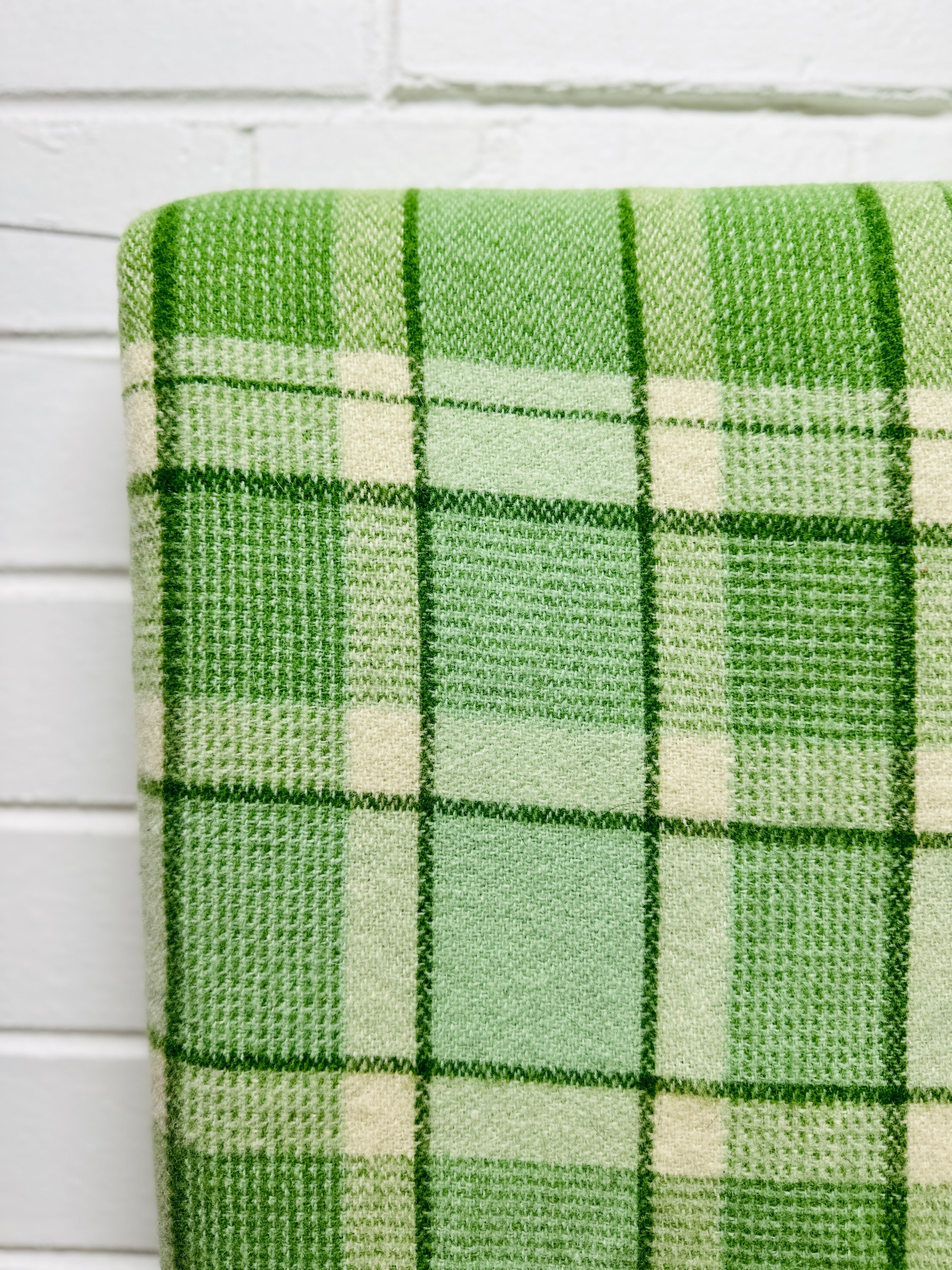 Huge Beautiful Green Wool Blanket AMAZING Cond