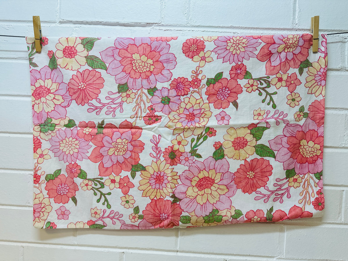 Pillow Casestack Full Retro Pillow Case – Pink Peacock