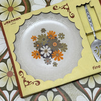 RETRO Boxed Johnson of Australia Cake Plate