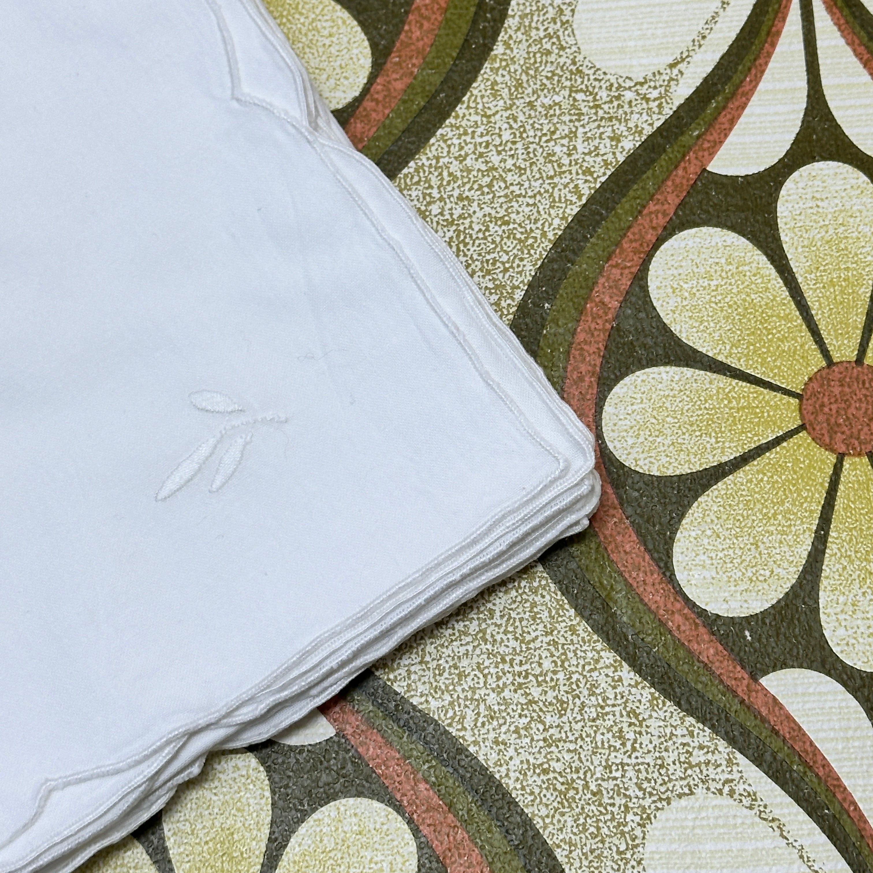 White Linen Napkin Set VINTAGE