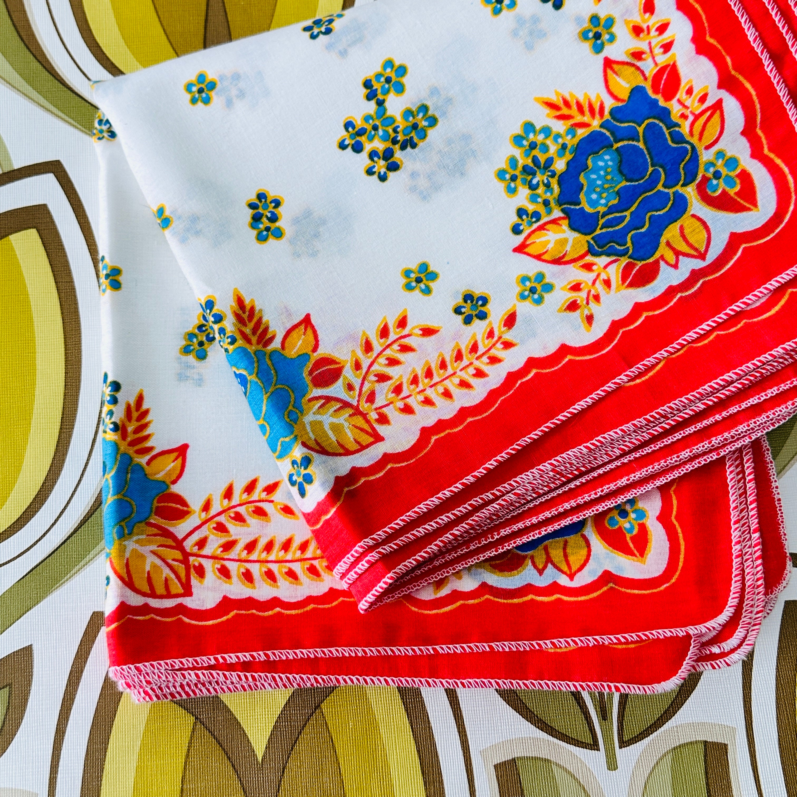 Large Lot Vintage Napkins Serviettes