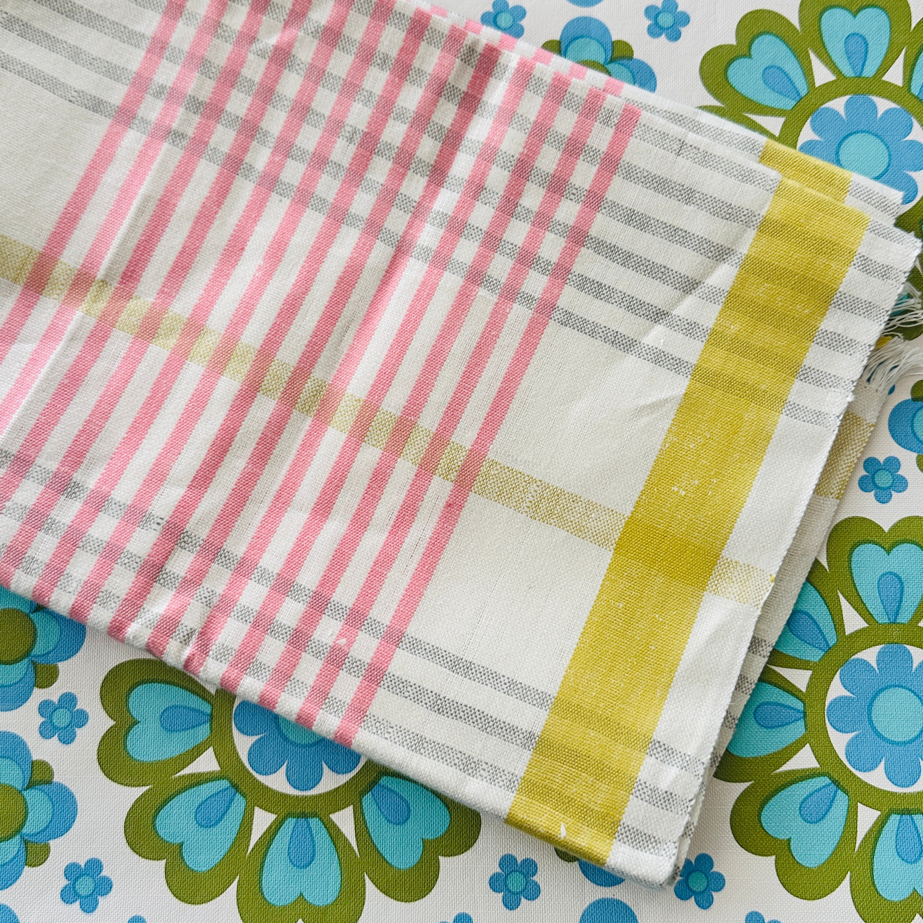Large Linen UNUSED Vintage Tea Towel Pink & Mustard