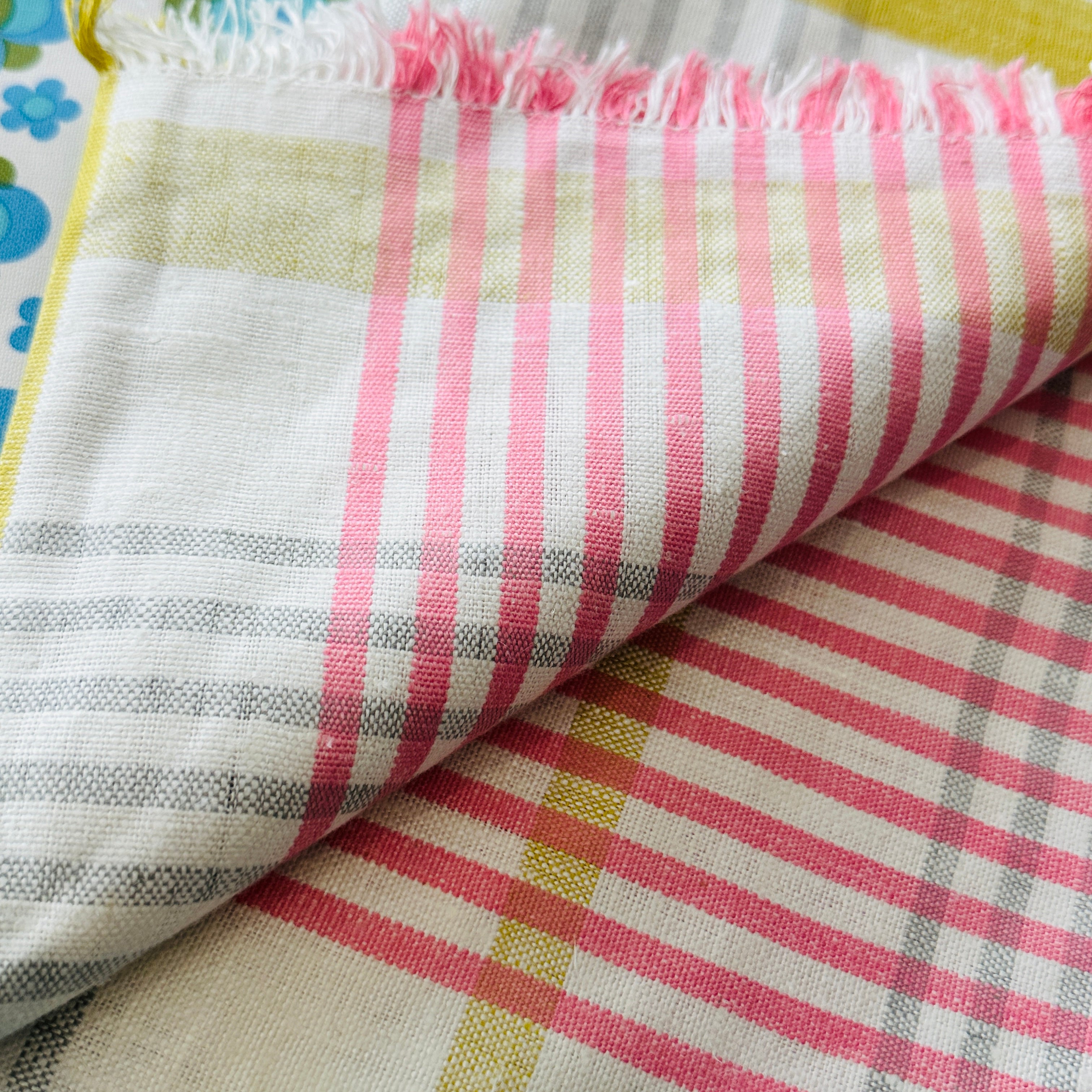 Large Linen UNUSED Vintage Tea Towel Pink & Mustard