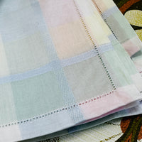 Stunning Set of Unused Vintage Napkins Serviettes EIGHT