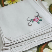 TWELVE Vintage UNUSED Embroidered napkins