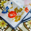 Pretty Bold Unused Vintage Napkin Set