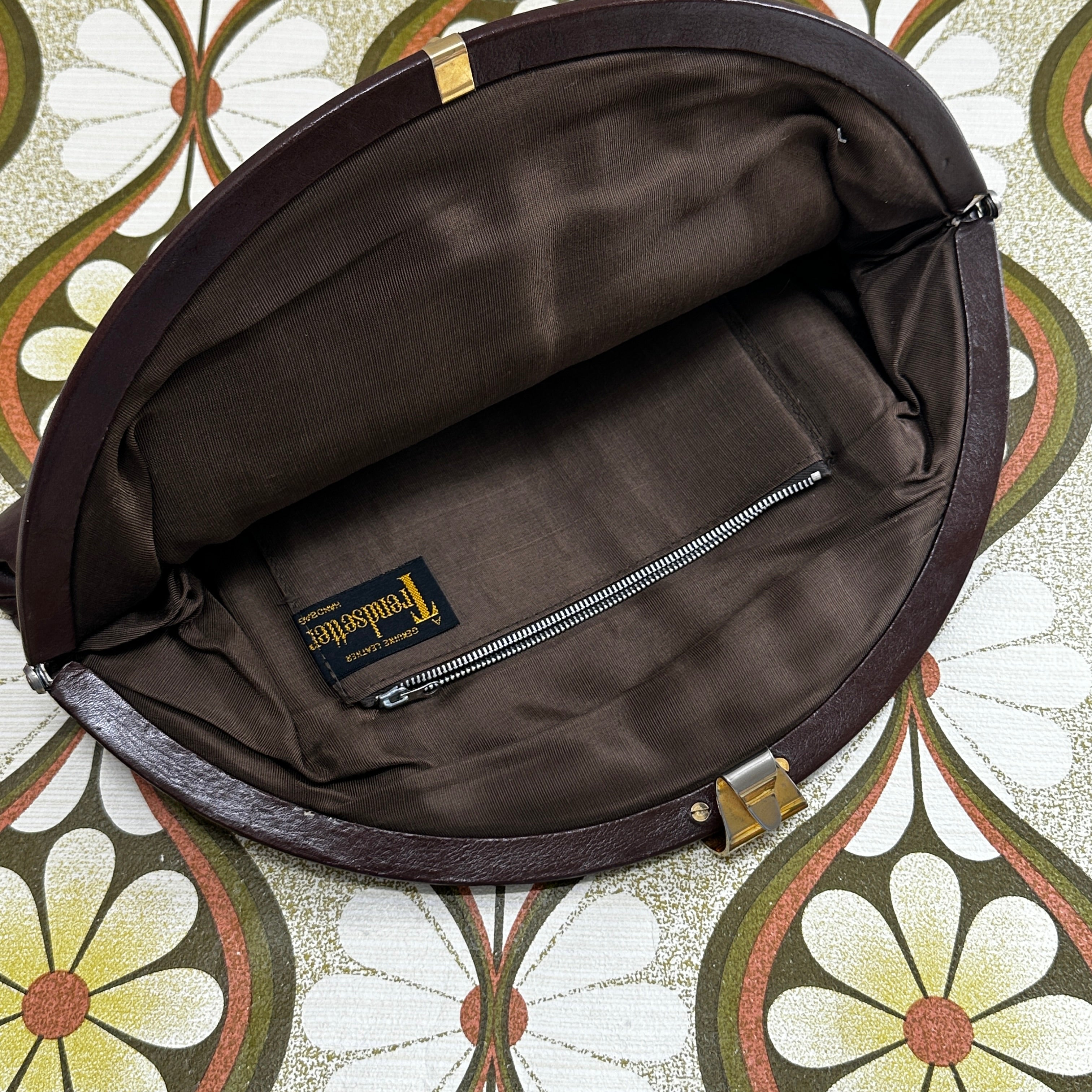 Leather Trendsetter Vintage Brown Clutch