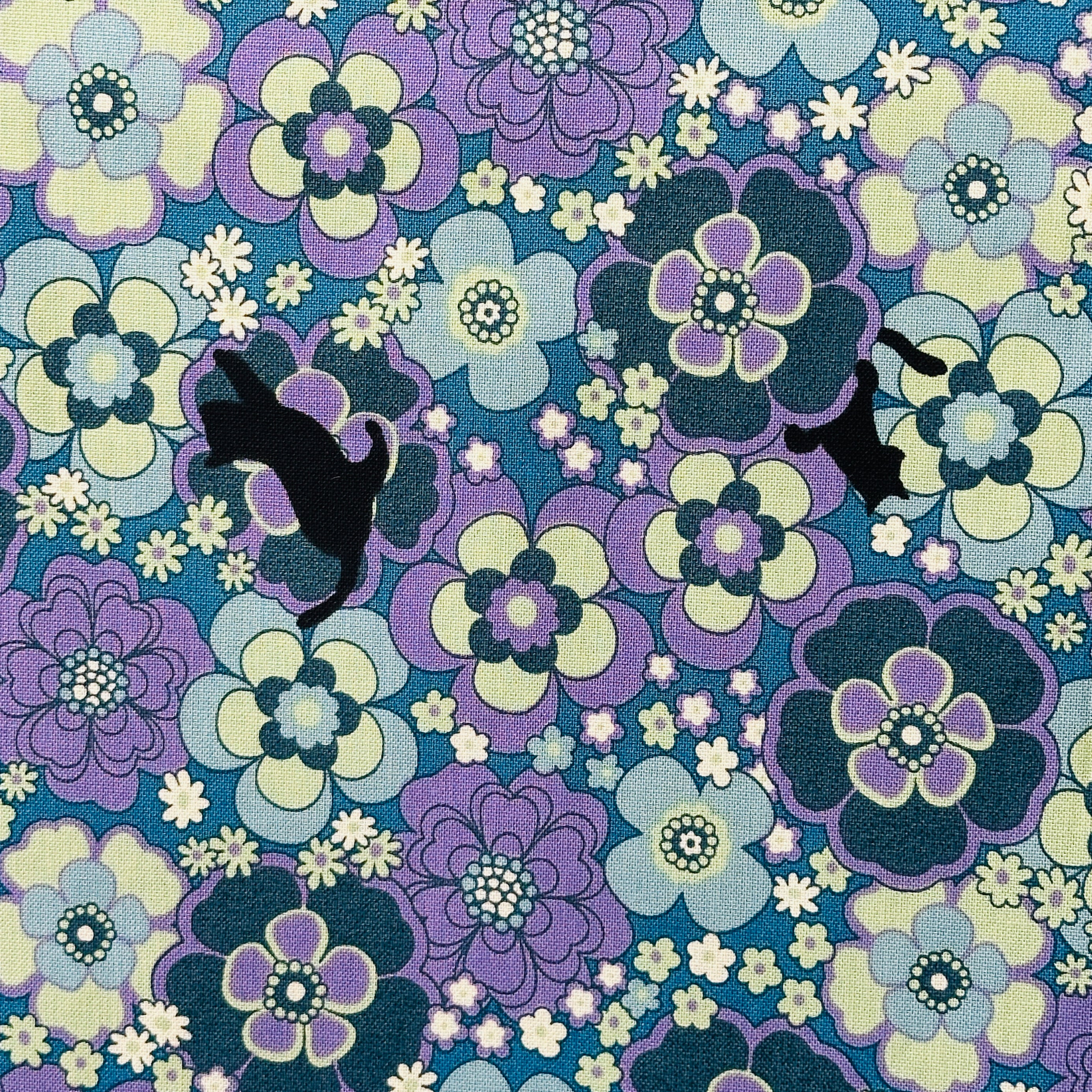 Sold by the Metre ~  PREMIUM Modern Floral Cotton Fabric JAPAN Imported