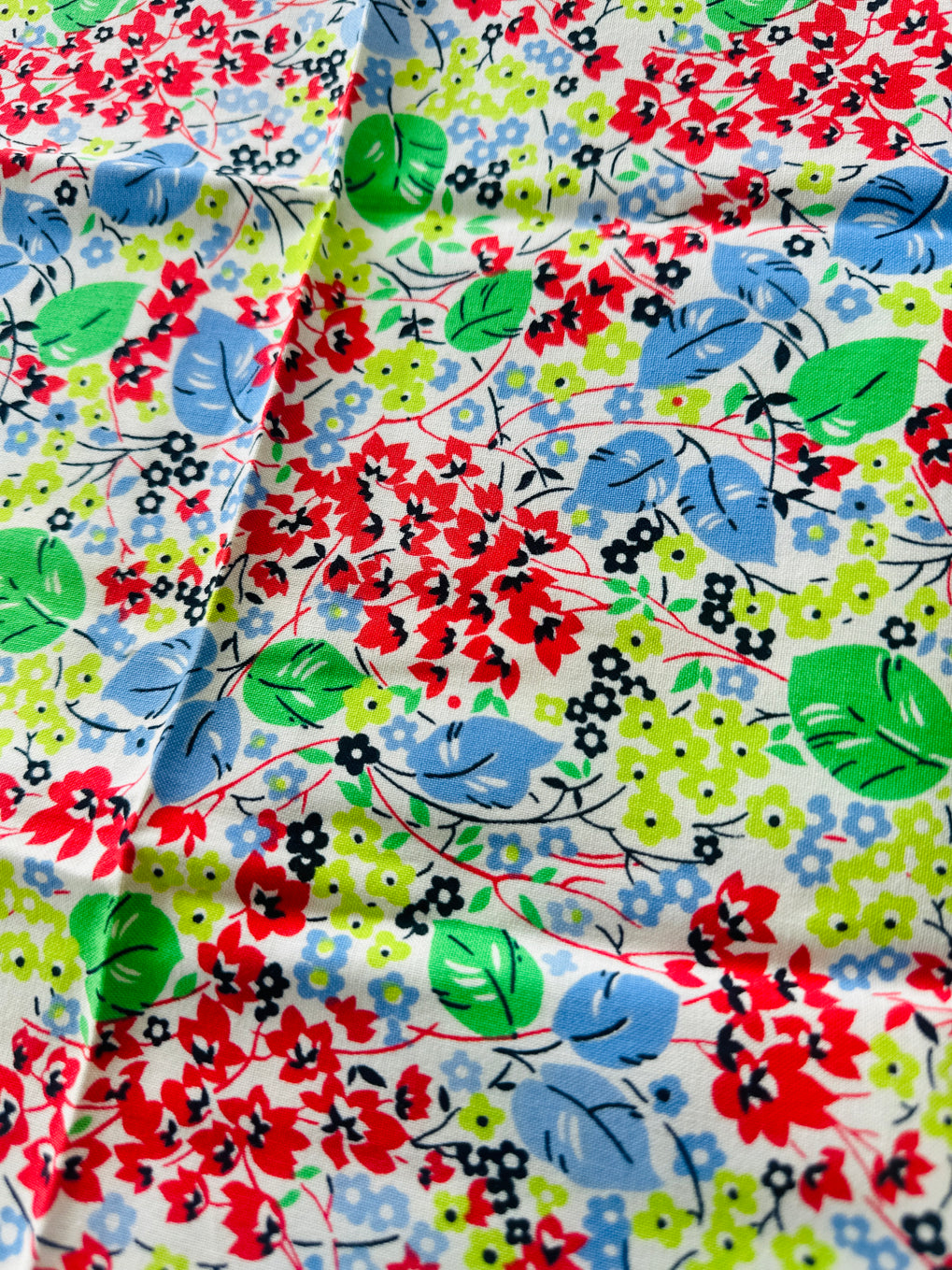Adorable Cotton Remnant Green & Red