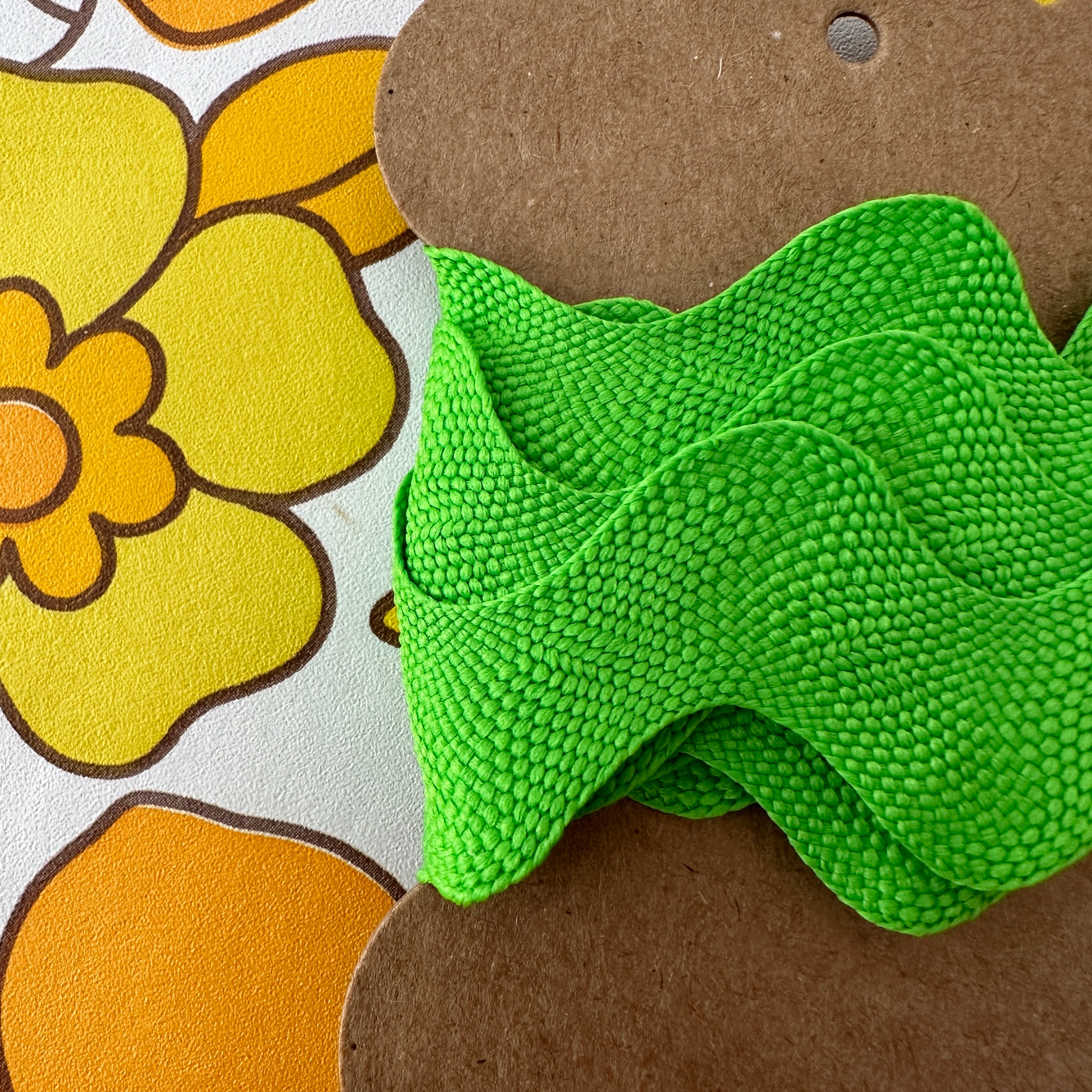 JUMBO Ric Rac Trim Ribbon MODERN