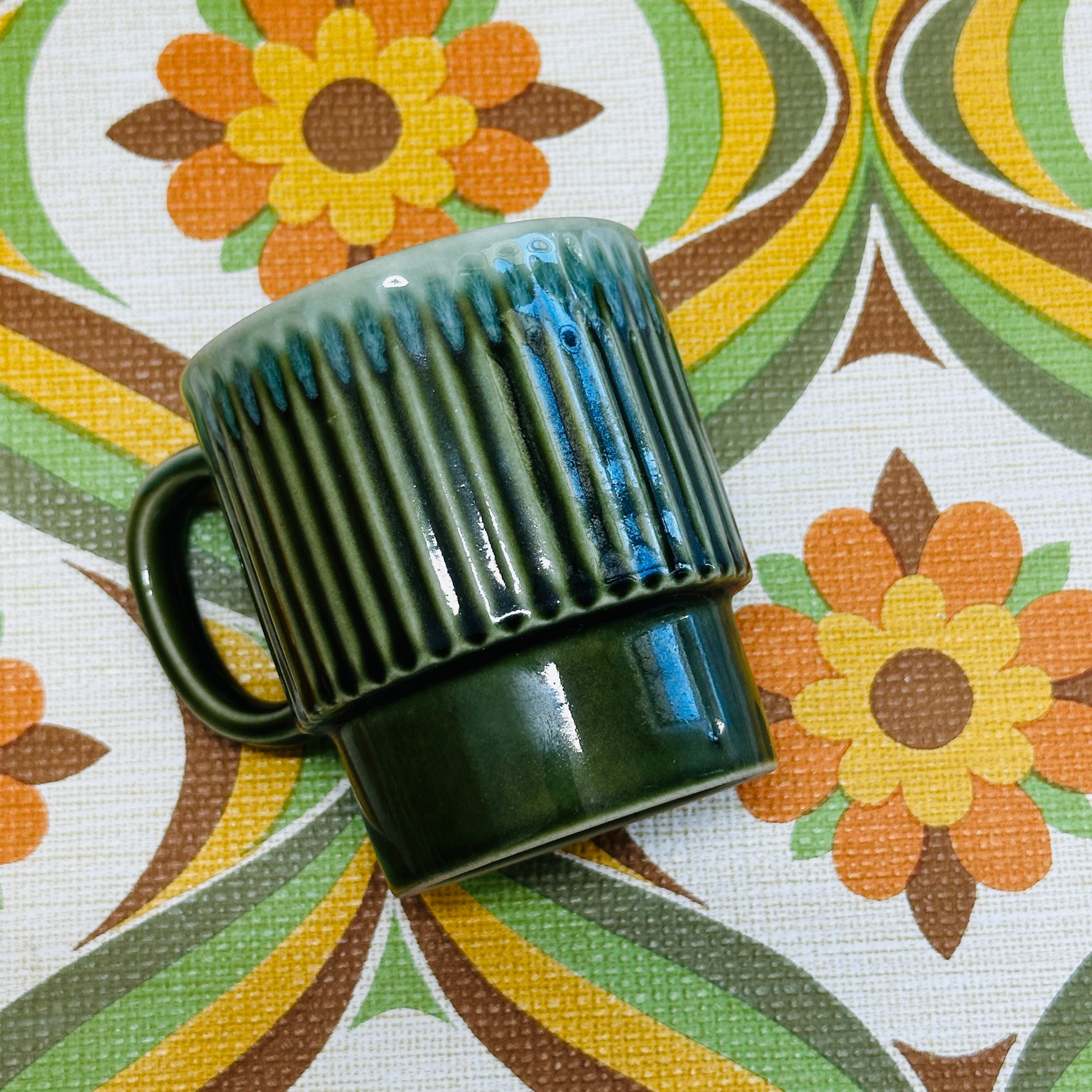 Retro JAPAN Mug Green