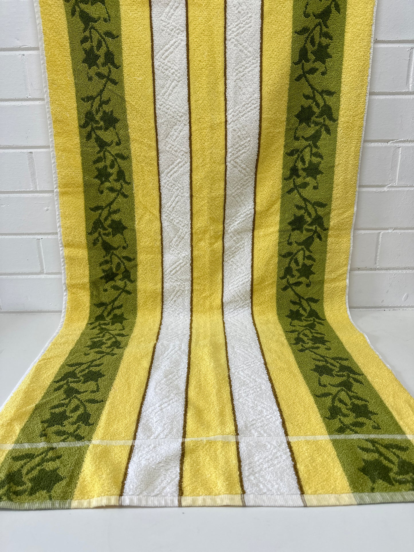 Vintage UNUSED Dri Glo Bath Towel