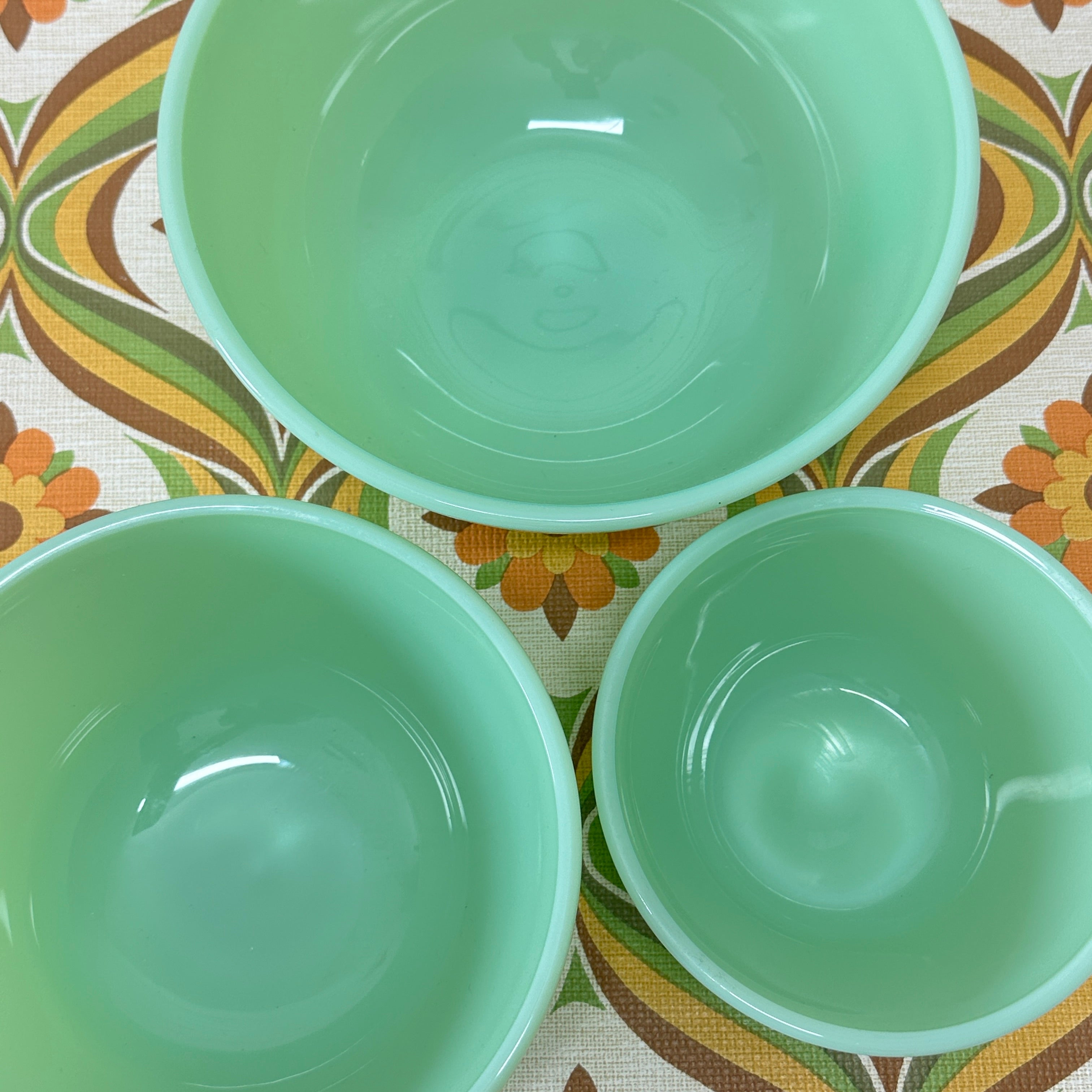 Mosser Glass Set of 3 Jadeite Mixing Nesting Bowls Made in USA