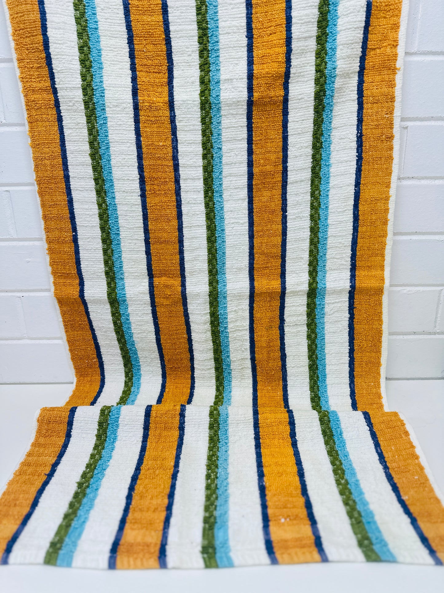 Cool Vintage Striped Bath Towel