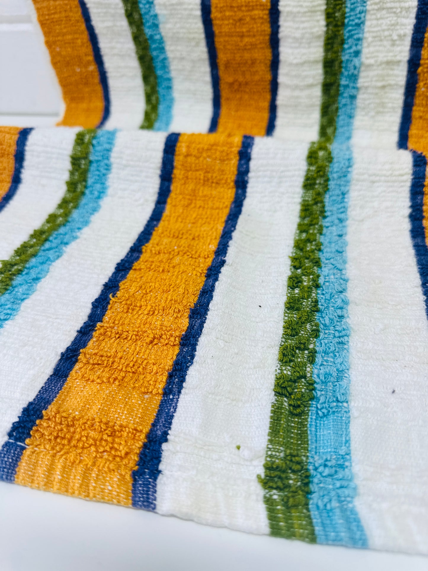 Cool Vintage Striped Bath Towel