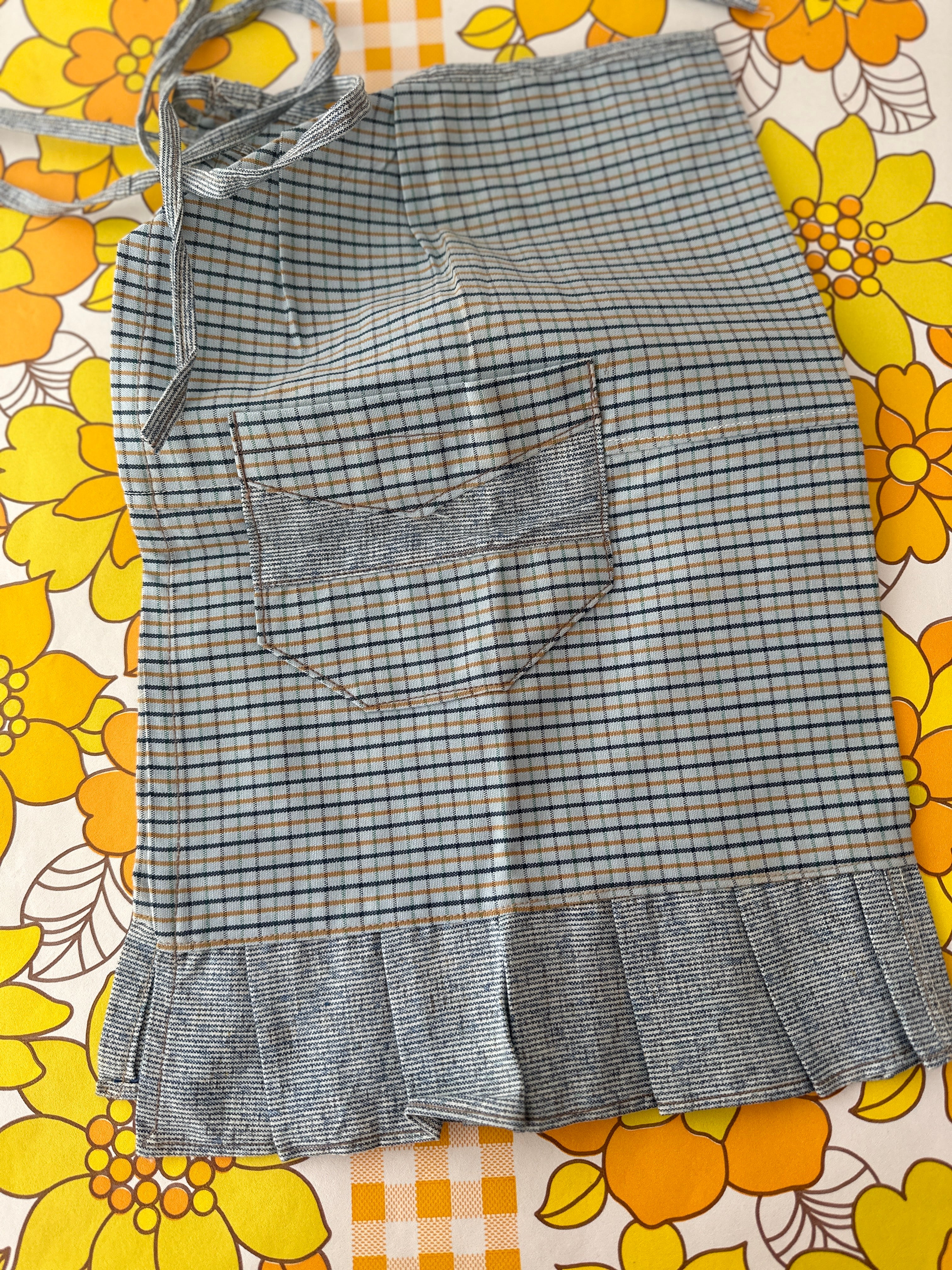 Apron UNWORN Handmade Vintage