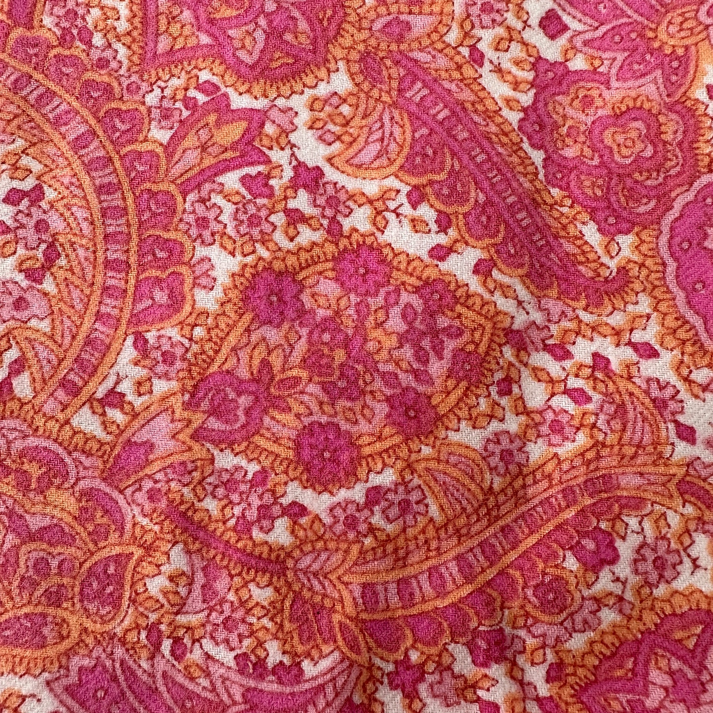 120cms Pink Paisley Floral Fabric – Pink Peacock