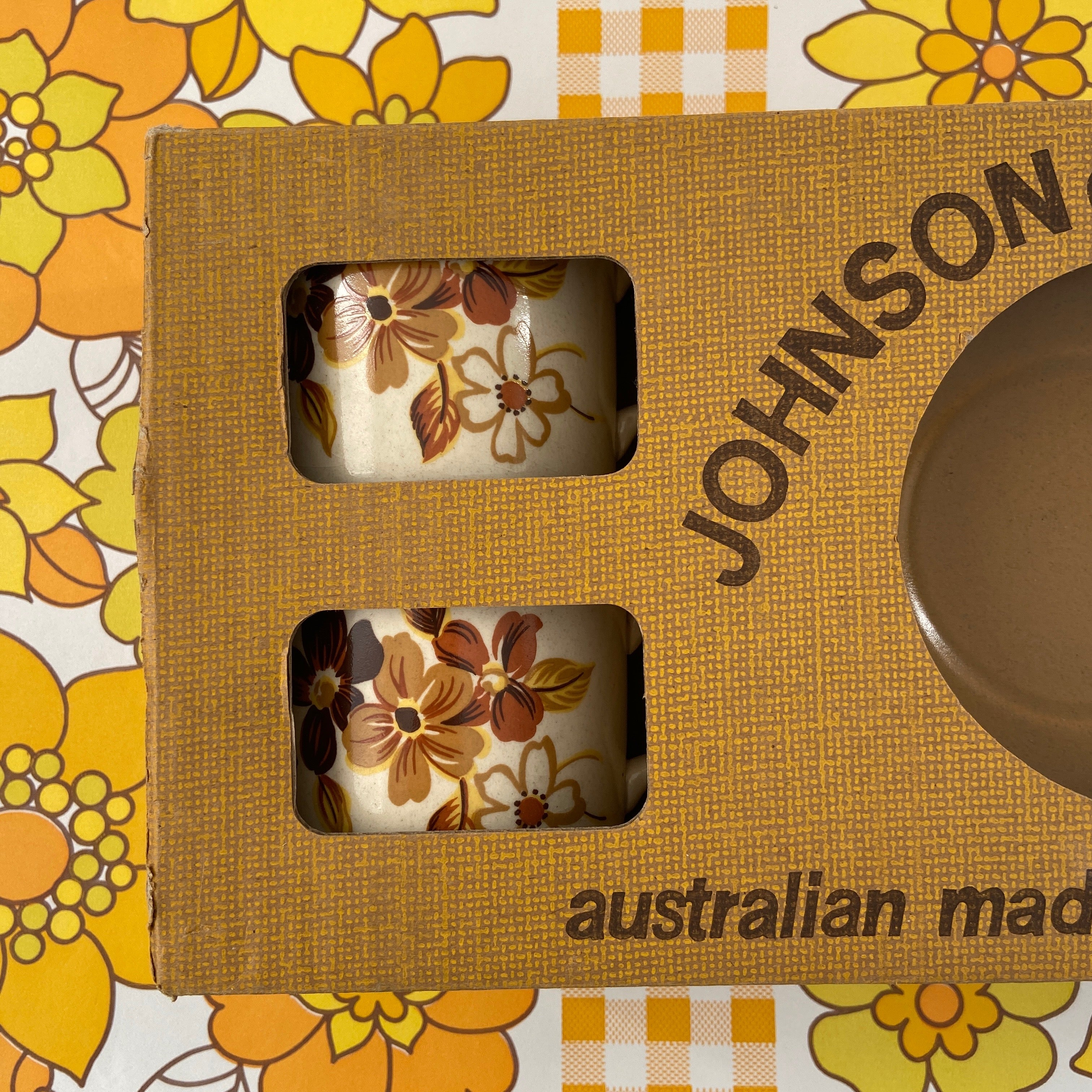 Johnson of Australia Cups & Saucers MUGS 70's Home