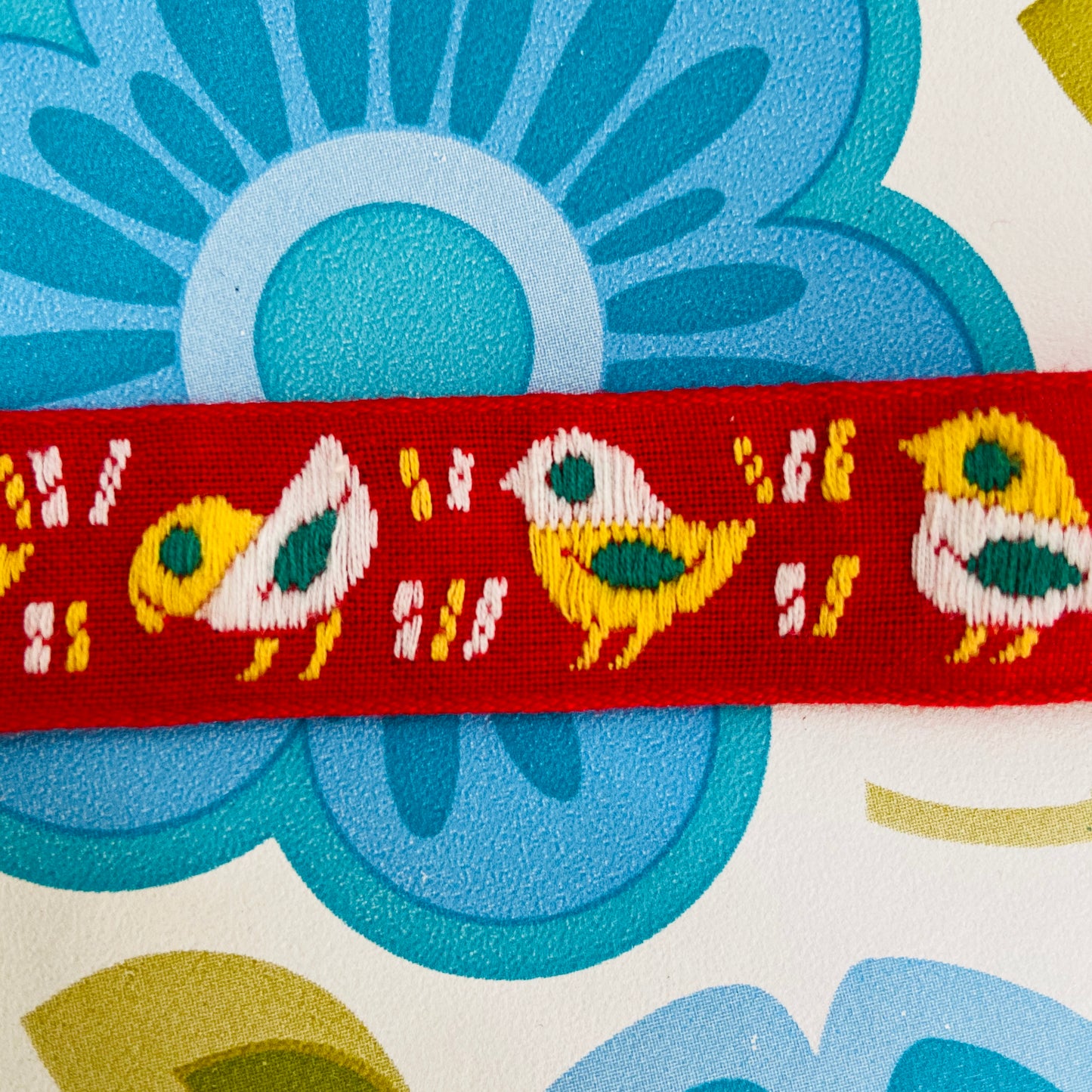 Ribbon Birds RETRO Trim Fabric 70's Kitsch Craft