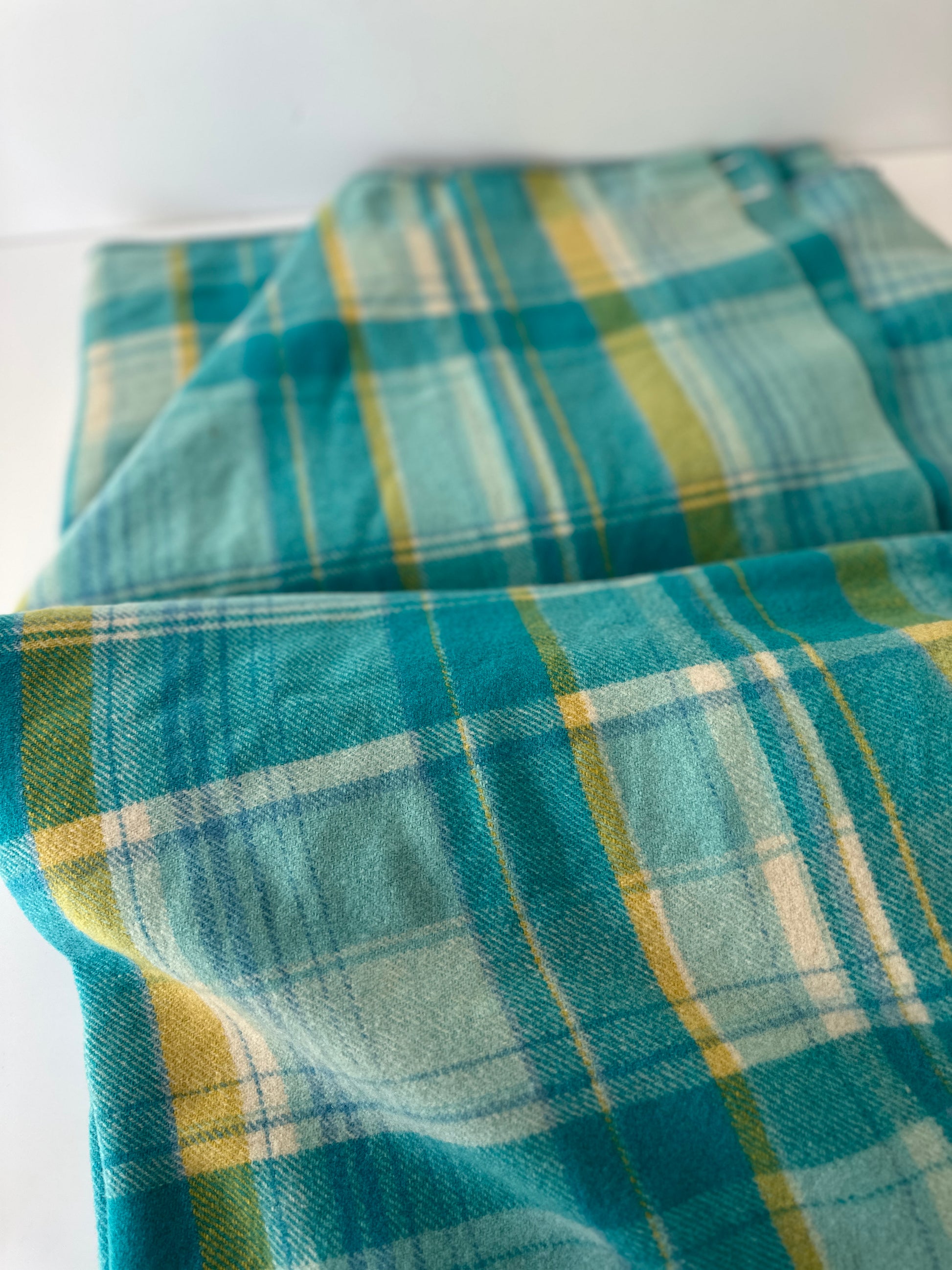 Vintage Blue Checked Blanket CUTTER Pink Peacock
