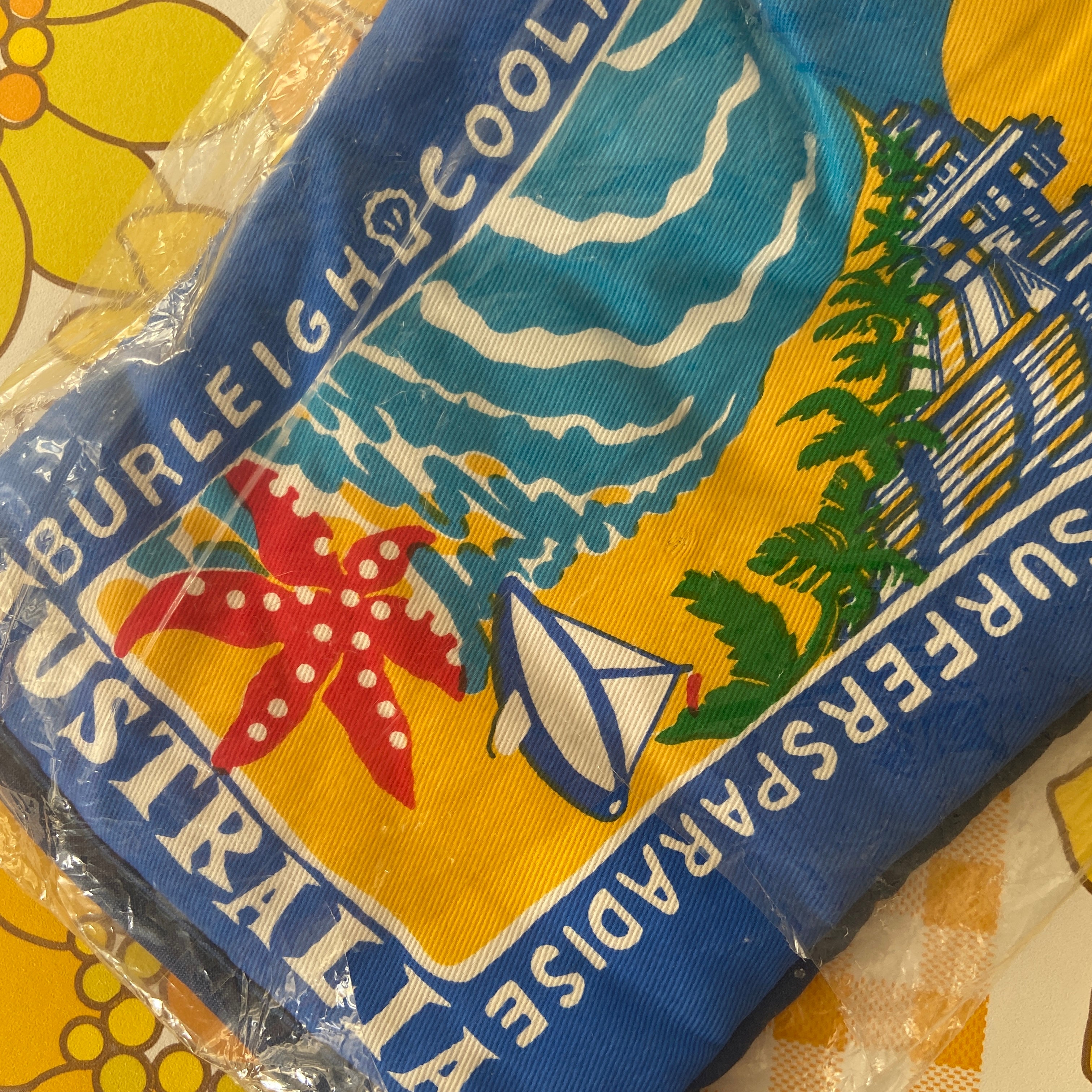 BURLEIGH Coolangatta Oven Mitt NEW