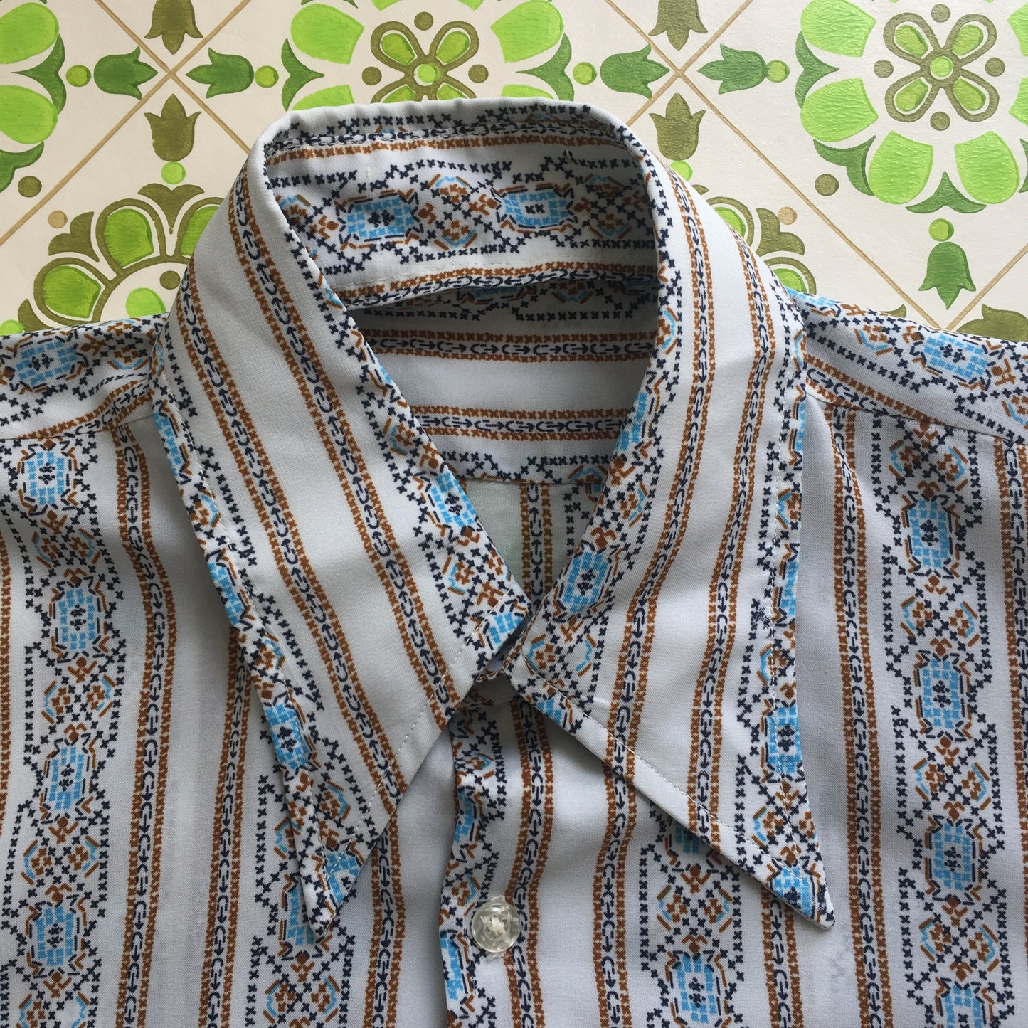 Awesome MENS Vintage Shirt Casual Top 70's Fashion