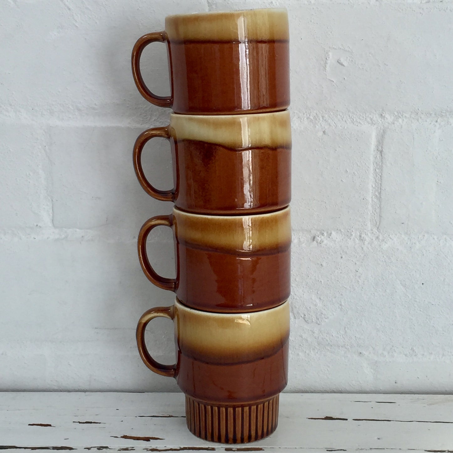 RETRO Stackable Cups Mugs Kitchen 70's FABULOUS Vintage