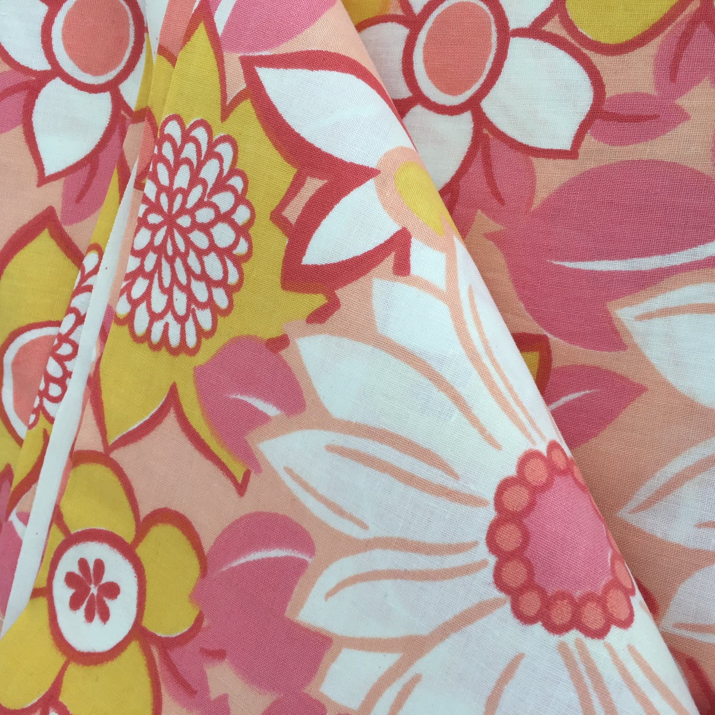 UNUSED Pink Floral Retro Vintage Cotton Sheet FABRIC