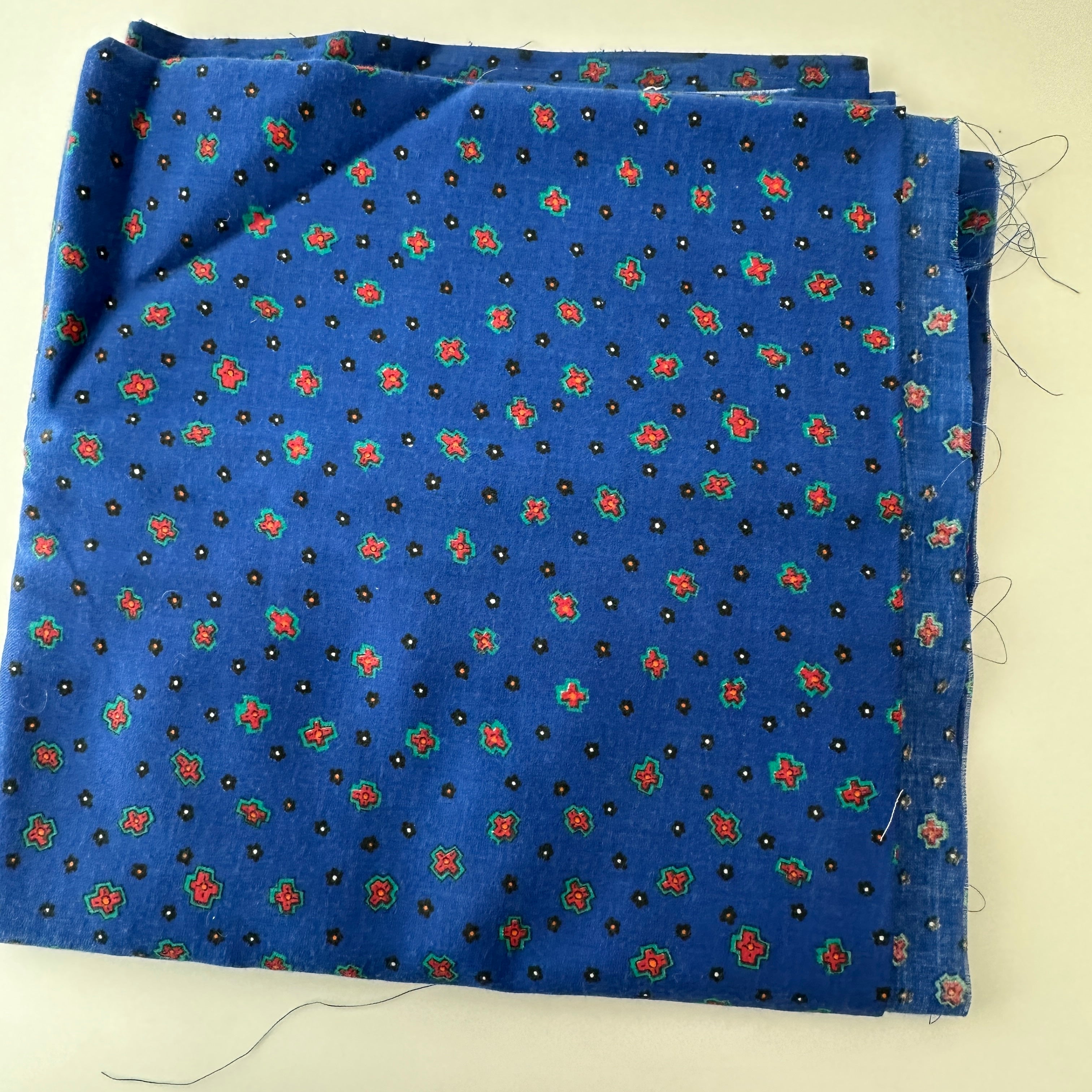 200cms Cute Blue Vintage Cotton Fabric