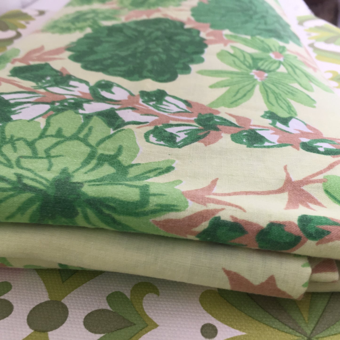 Cute Vintage Retro Cotton Sheet Bright FABRIC GREEN