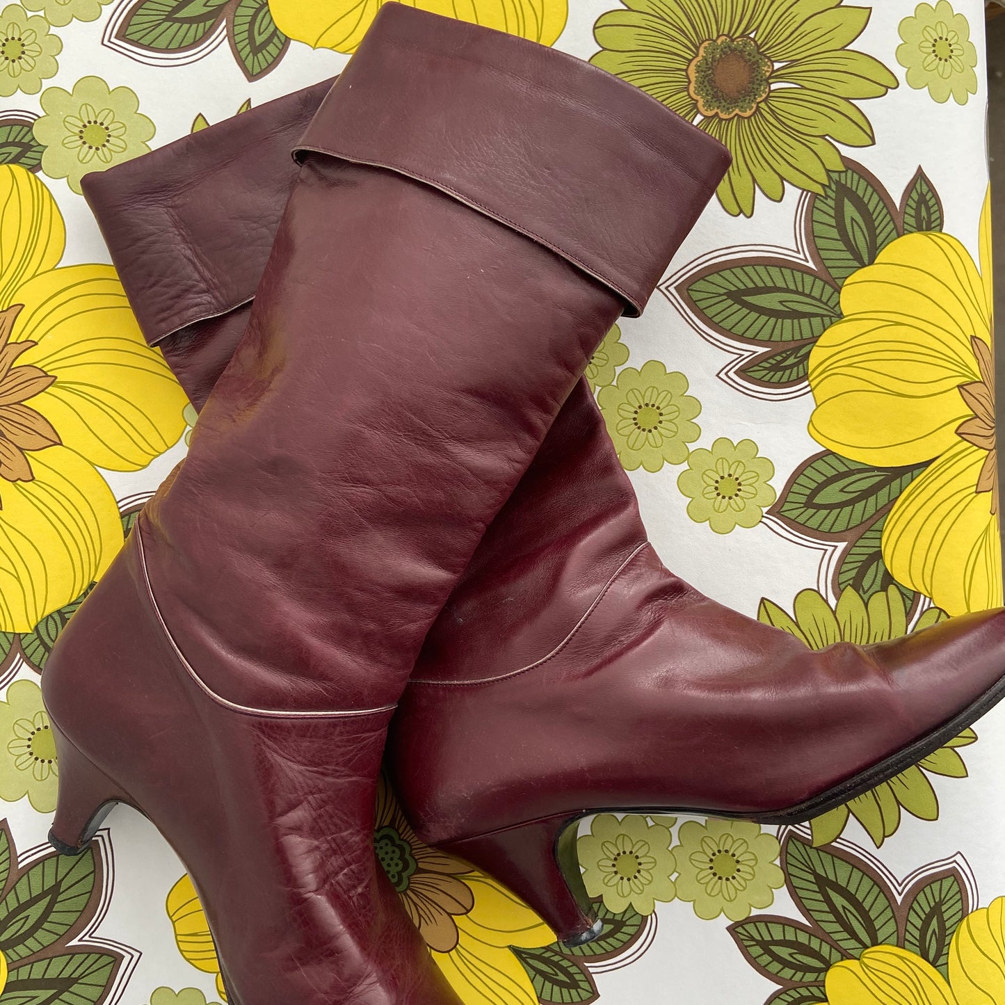 VINTAGE Boots Genuine LEATHER Beautiful Size 37