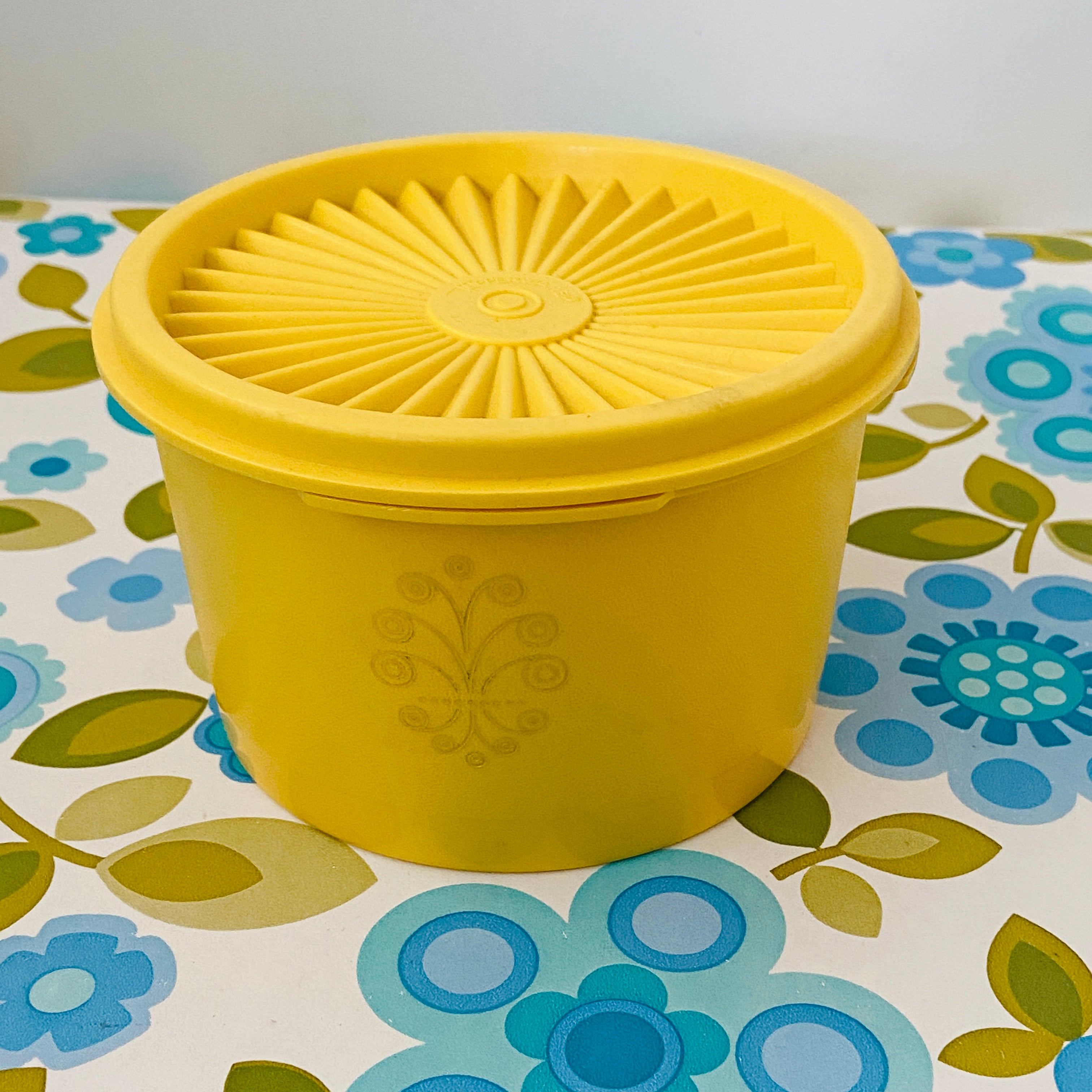 Tupperware Retro Kitchen Storage