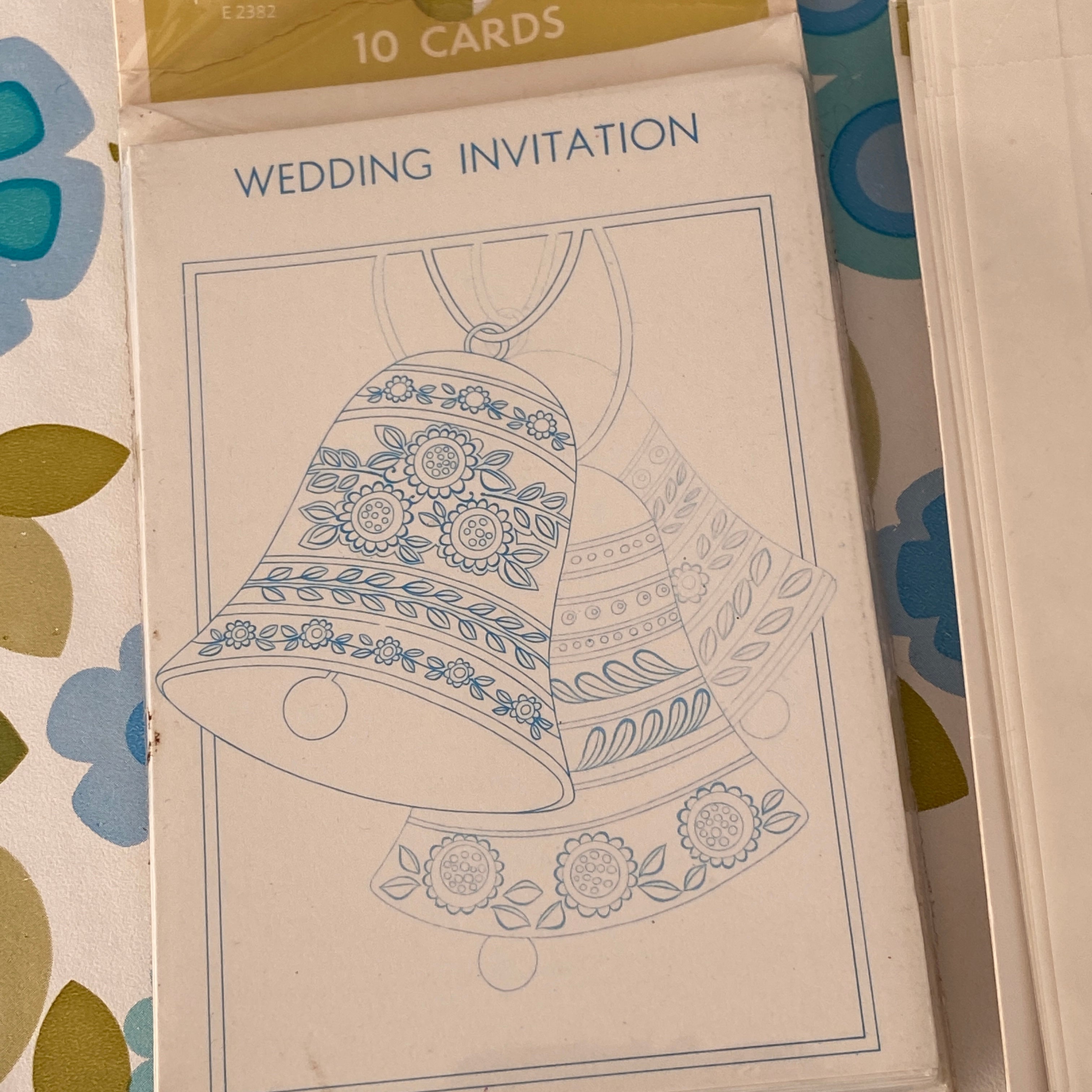 Vintage Wedding Cake Bags & Invites PACKET