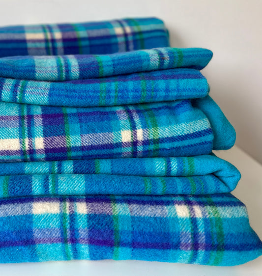 # 2 ONKAPARINGA Blue Checked Blanket UNUSED Vintage