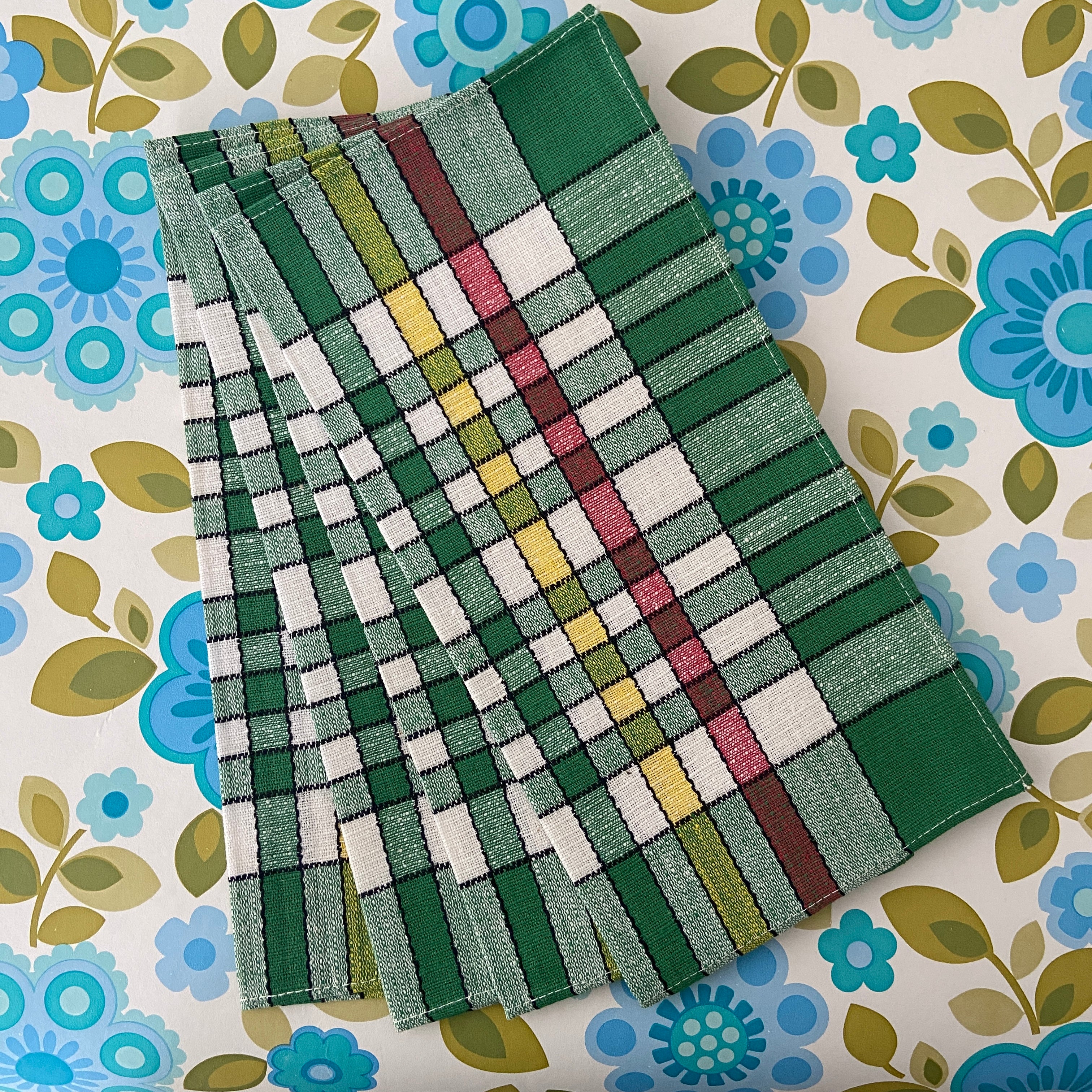 RETRO Cotton UNUSED Checked Green Napkins Picnic